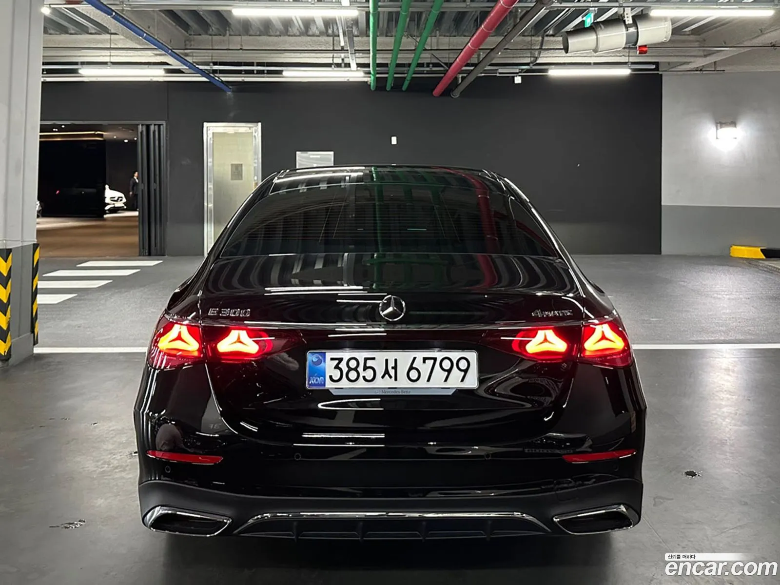 Mercedes-Benz E-Class W214 2025 — 17