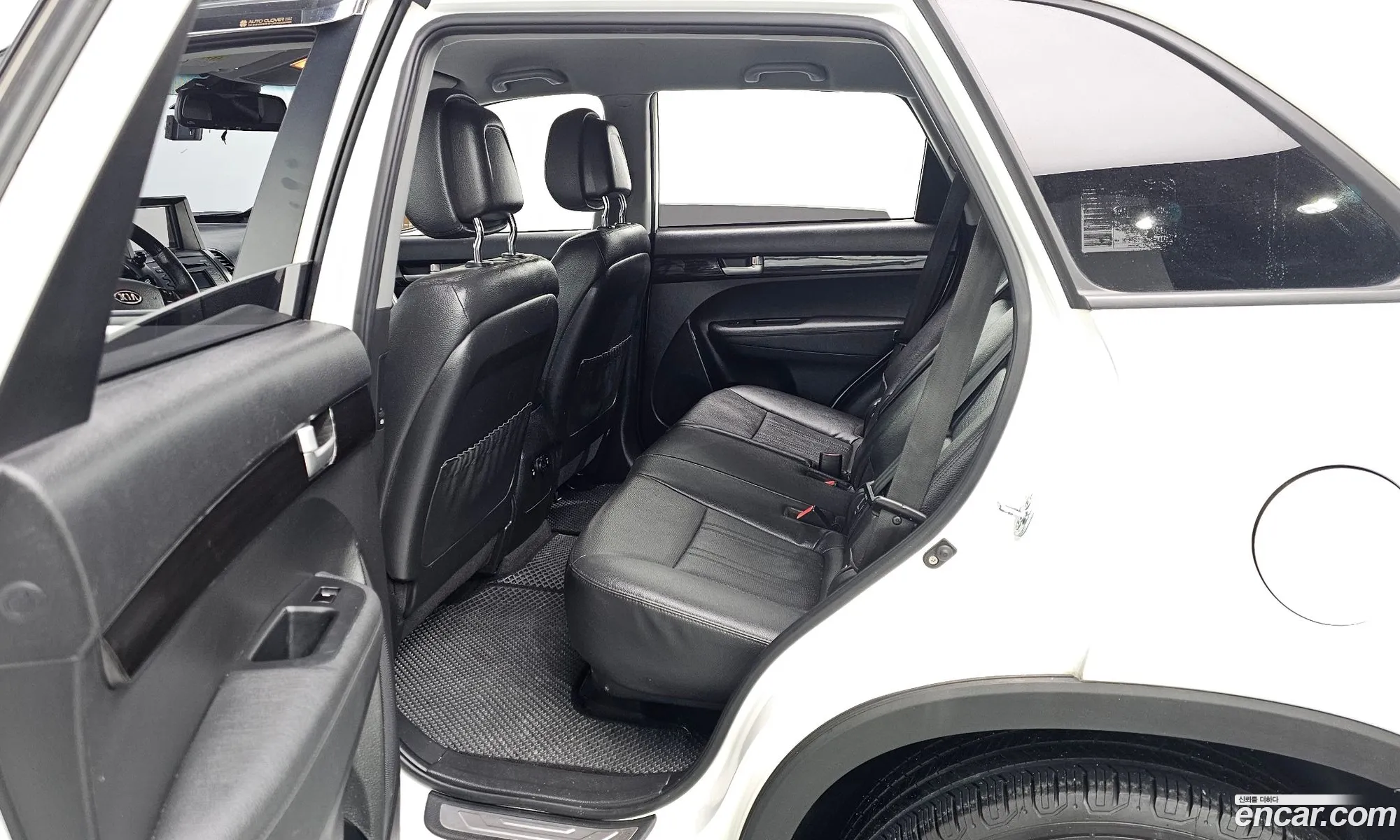 Kia Sorento R 2012 — 8