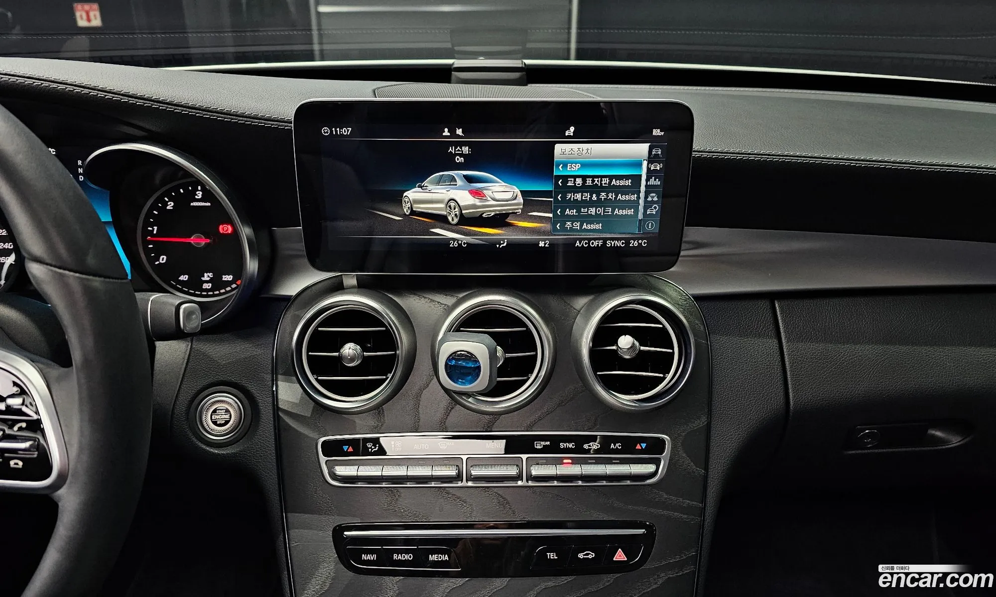 Mercedes-Benz C-Class W205 2019 — 17