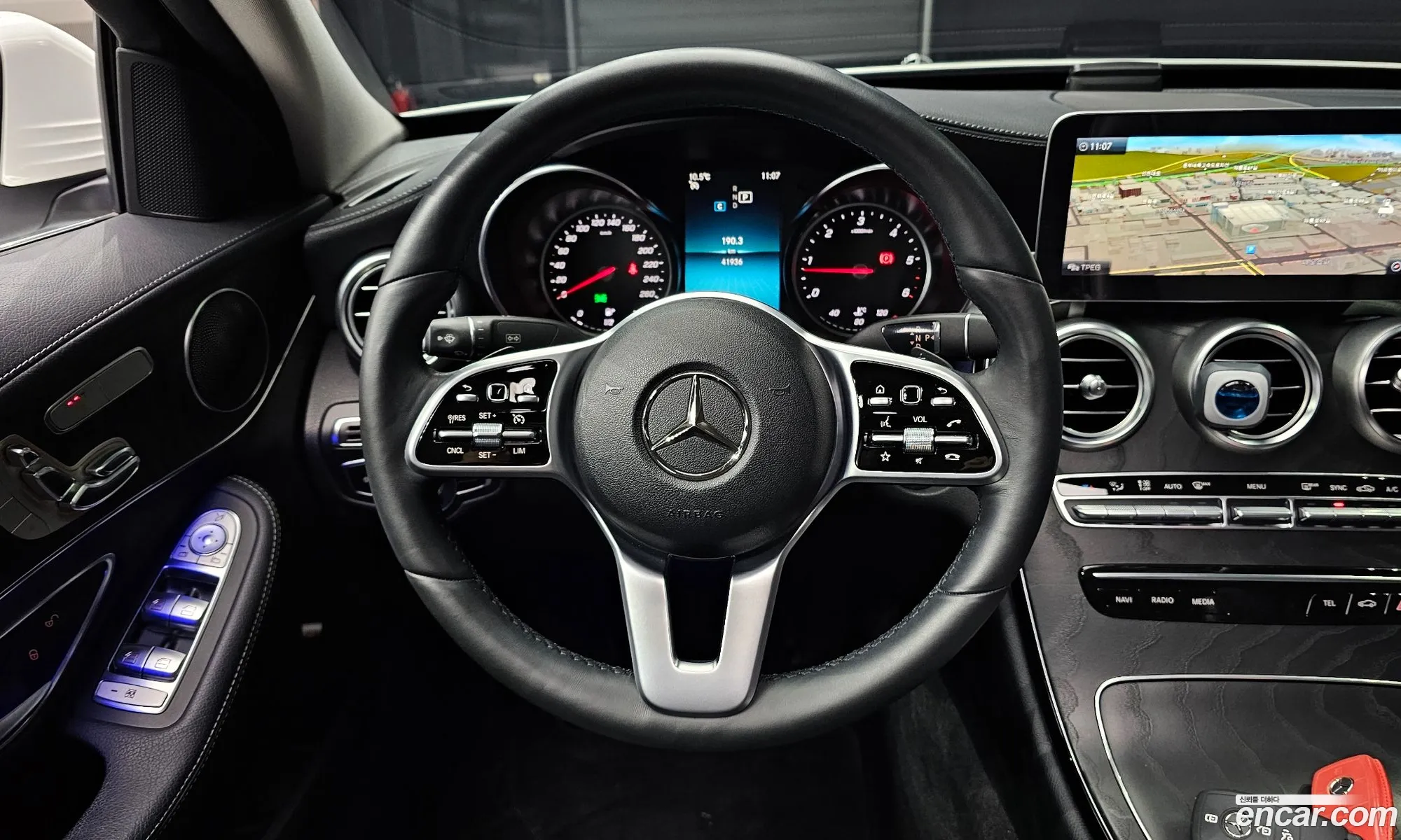 Mercedes-Benz C-Class W205 2019 — 2