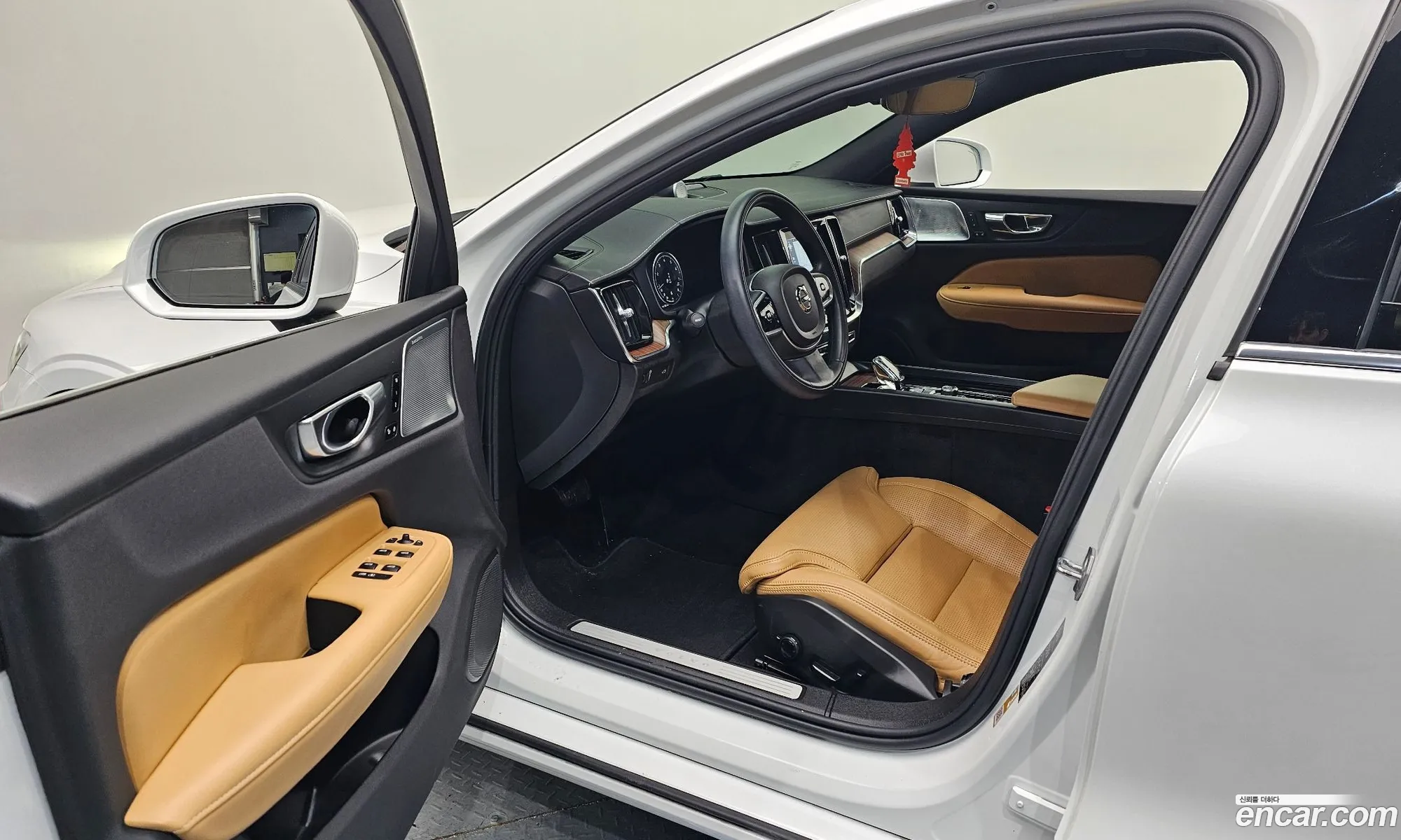 Volvo S60 2022 7JRZSL12DNG165099 — 10