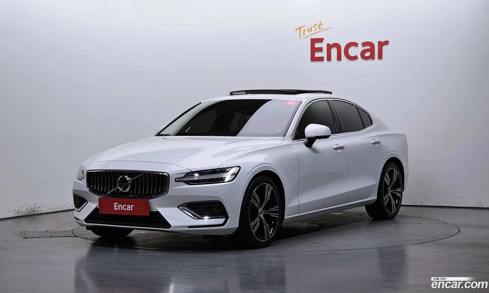 Volvo S60 2022 7JRZSL12DNG165099 — 5