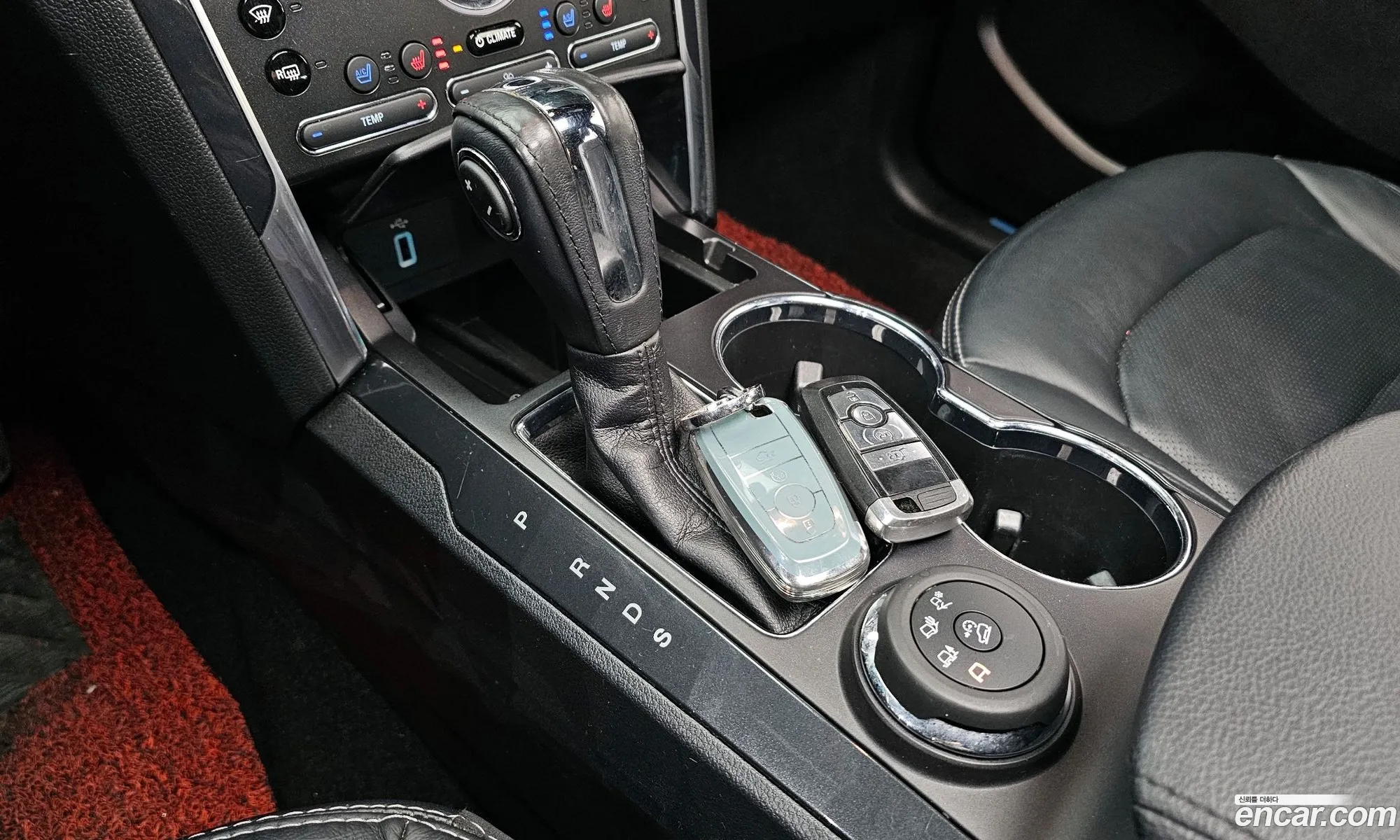 Ford Explorer 2019 1FM5K8FH7KGA25852 — 2