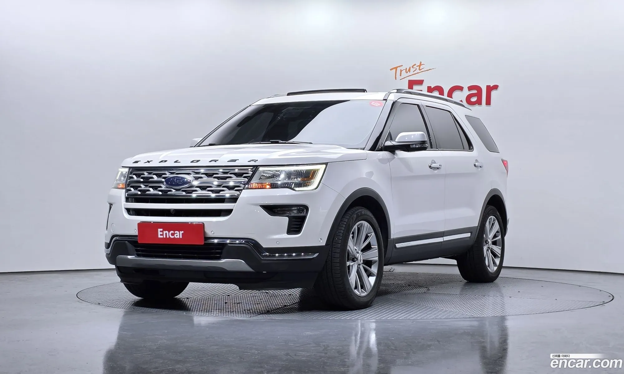 Ford Explorer 2019 1FM5K8FH7KGA25852 — 17