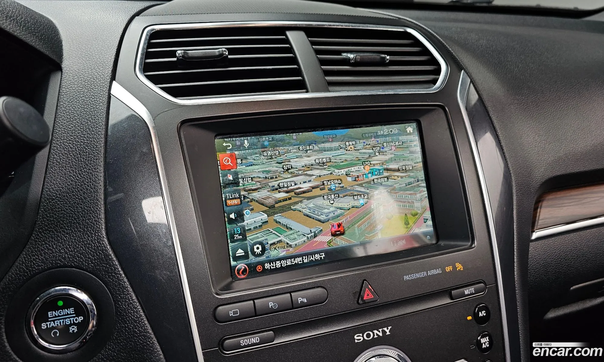 Ford Explorer 2019 1FM5K8FH7KGA25852 — 4