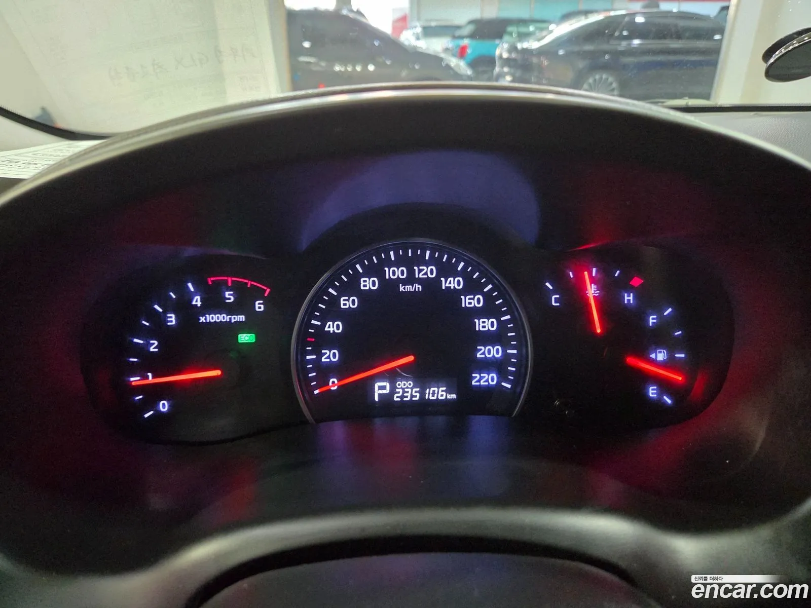 Kia Carnival R 2013 — 10