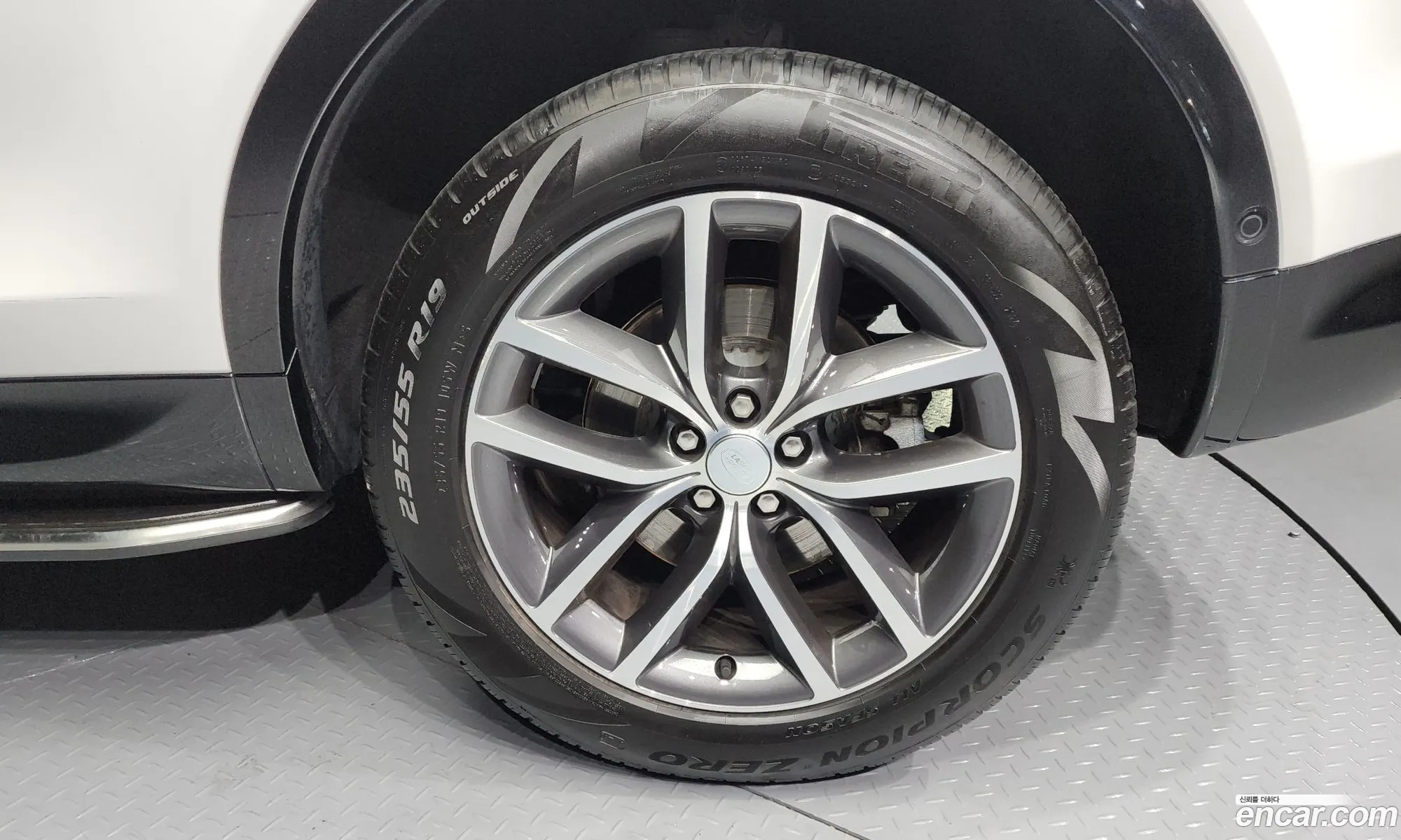 Land Rover Discovery Sport 2024 — 14