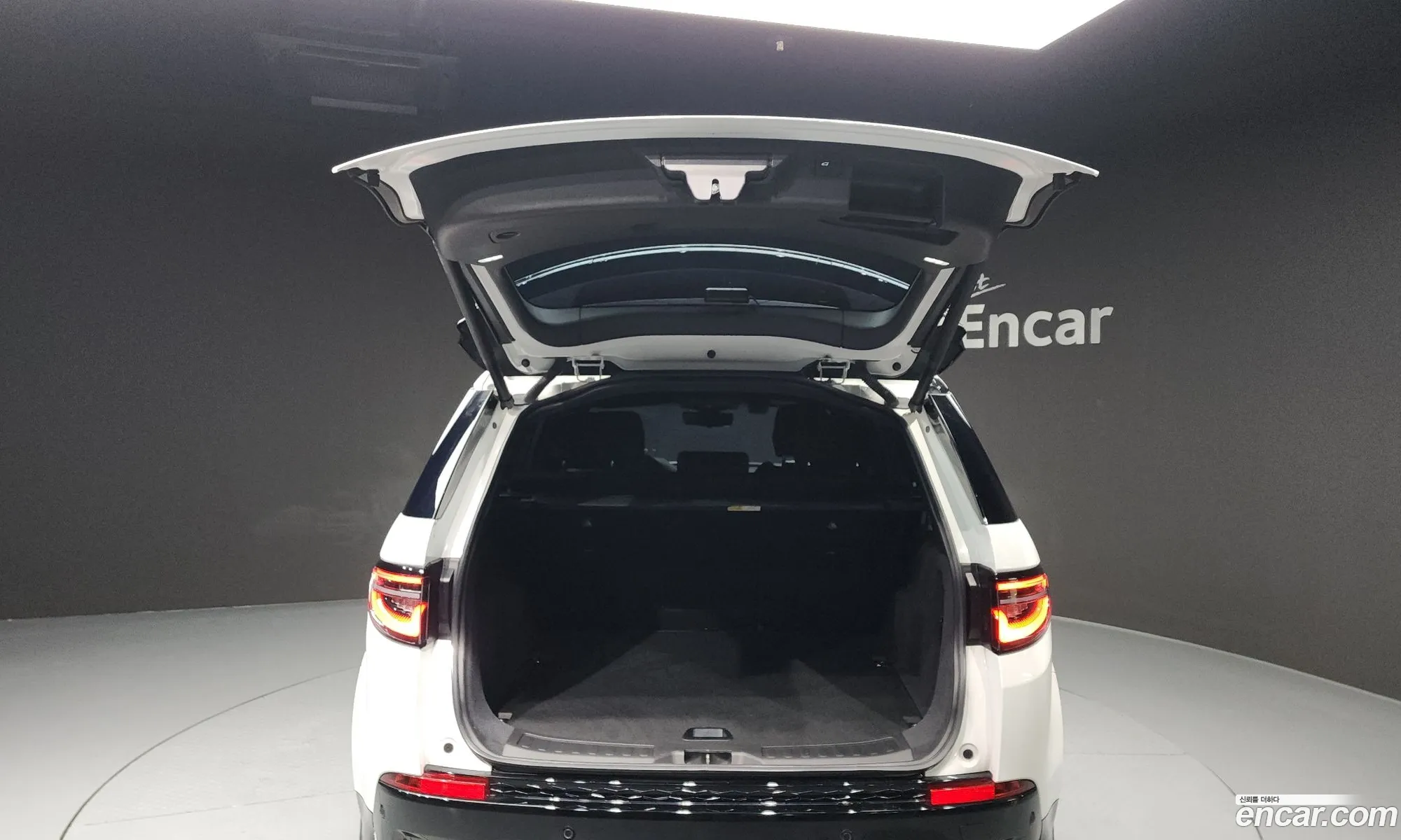 Land Rover Discovery Sport 2024 — 13