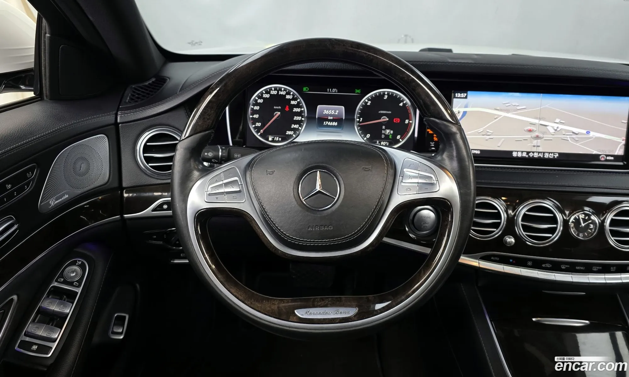 Mercedes-Benz S-Class W222 2015 — 13