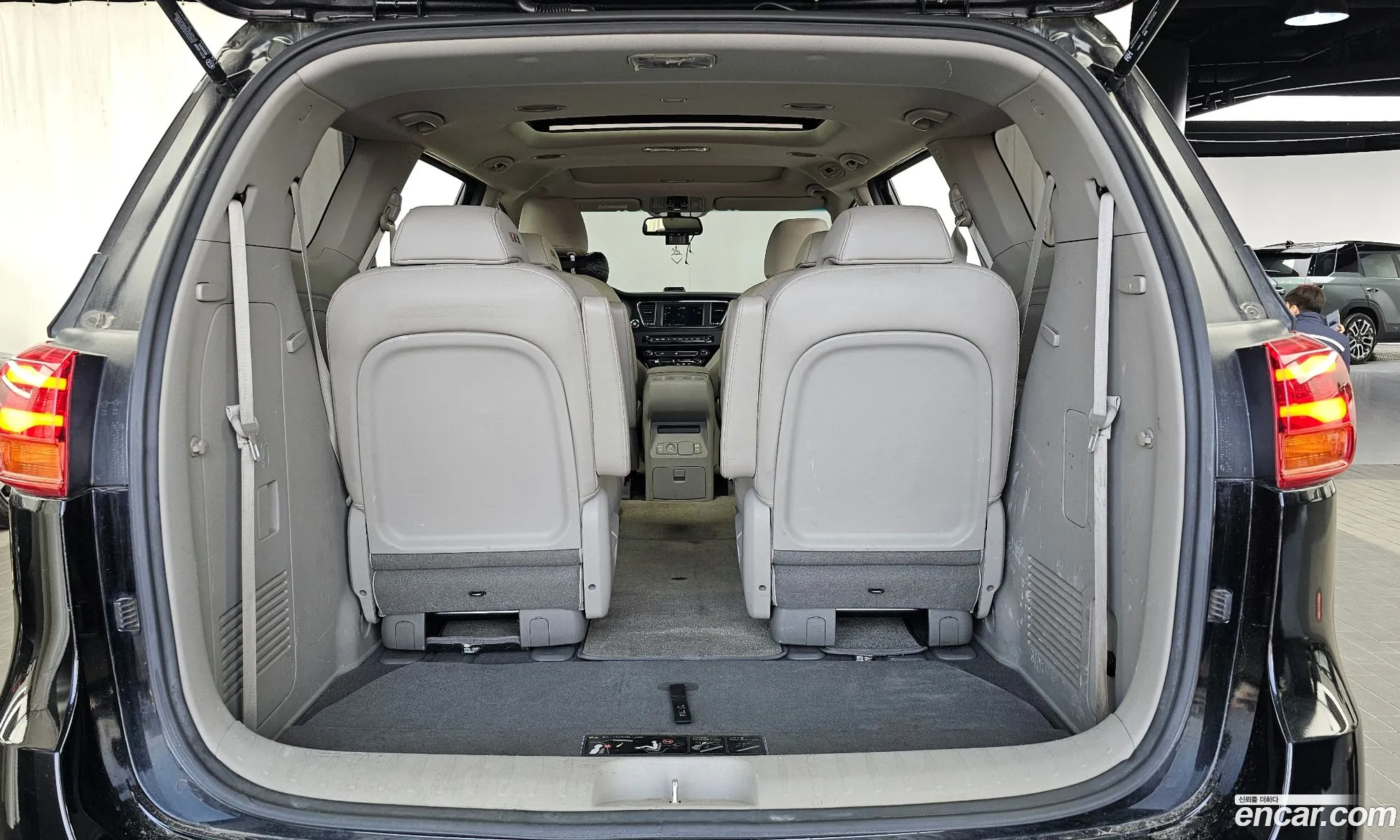 Kia Carnival 2018 — 11