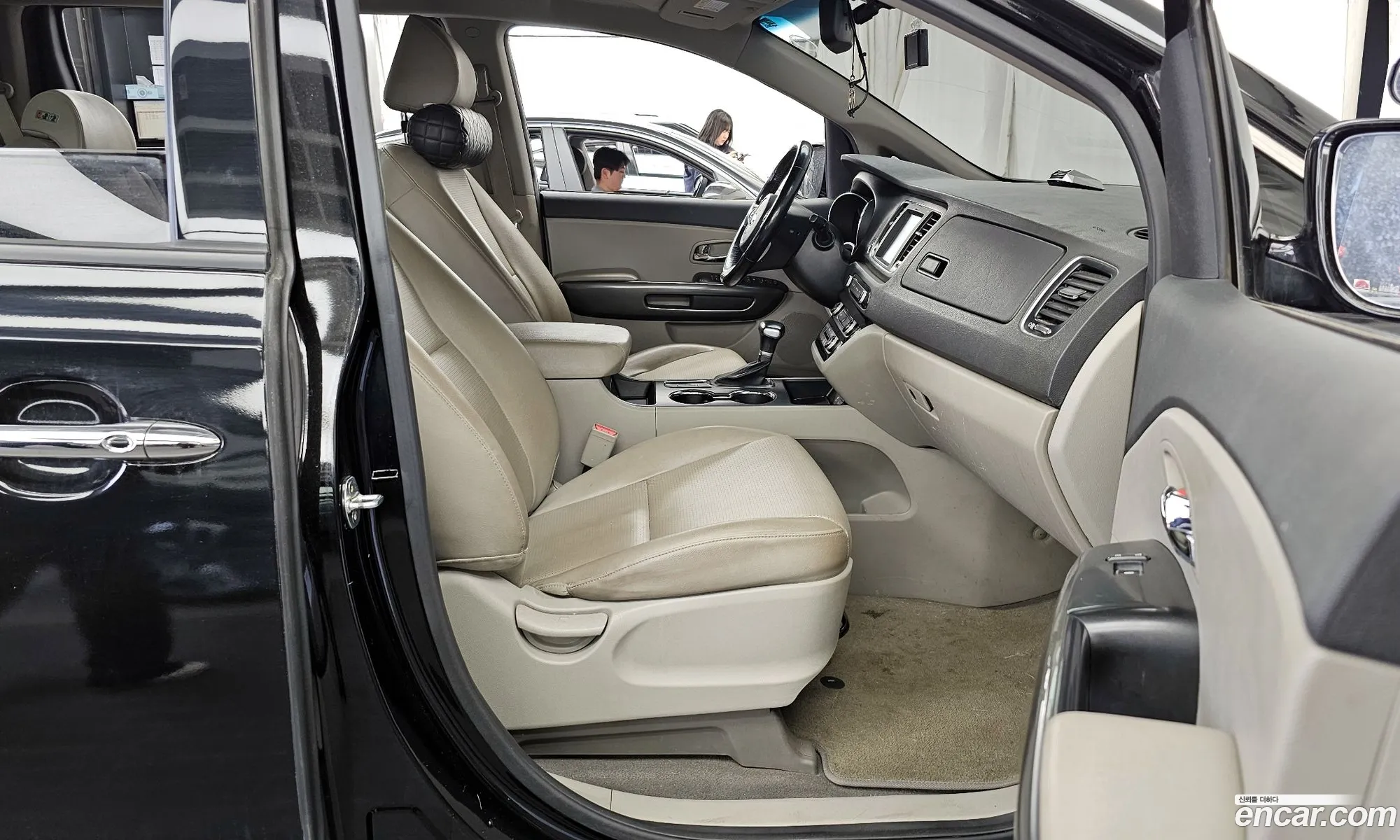 Kia Carnival 2018 — 10