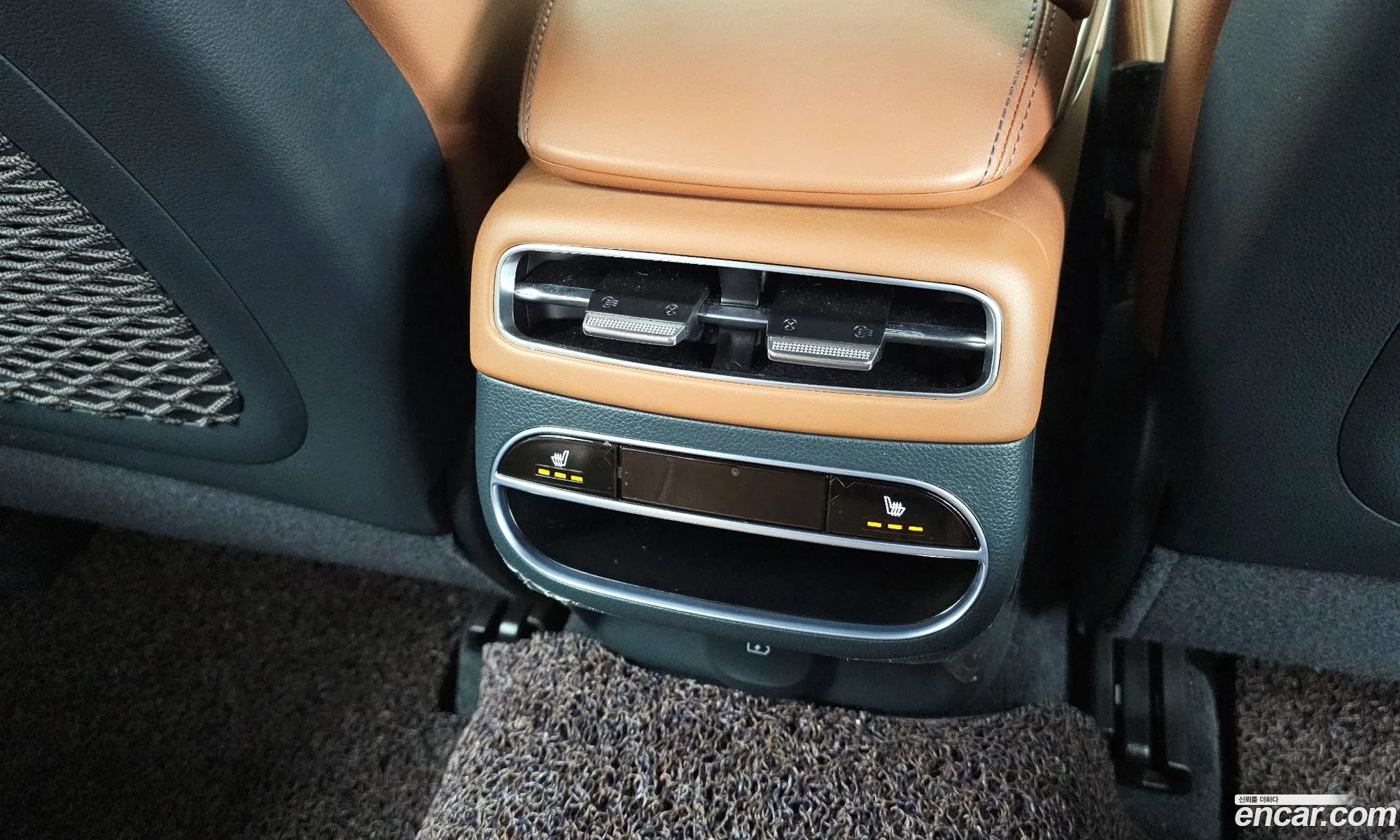 Genesis GV70 2022 — 7