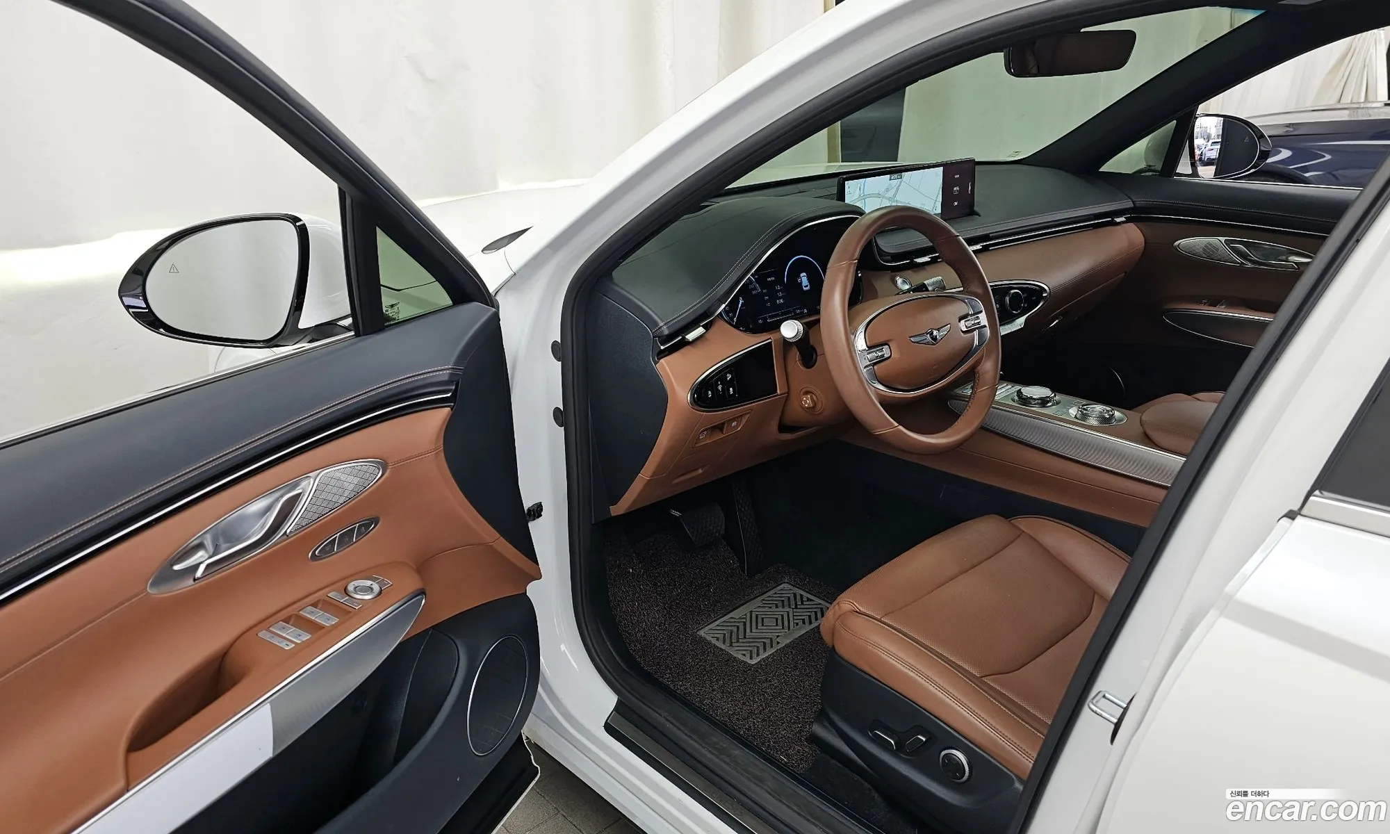 Genesis GV70 2022 — 19