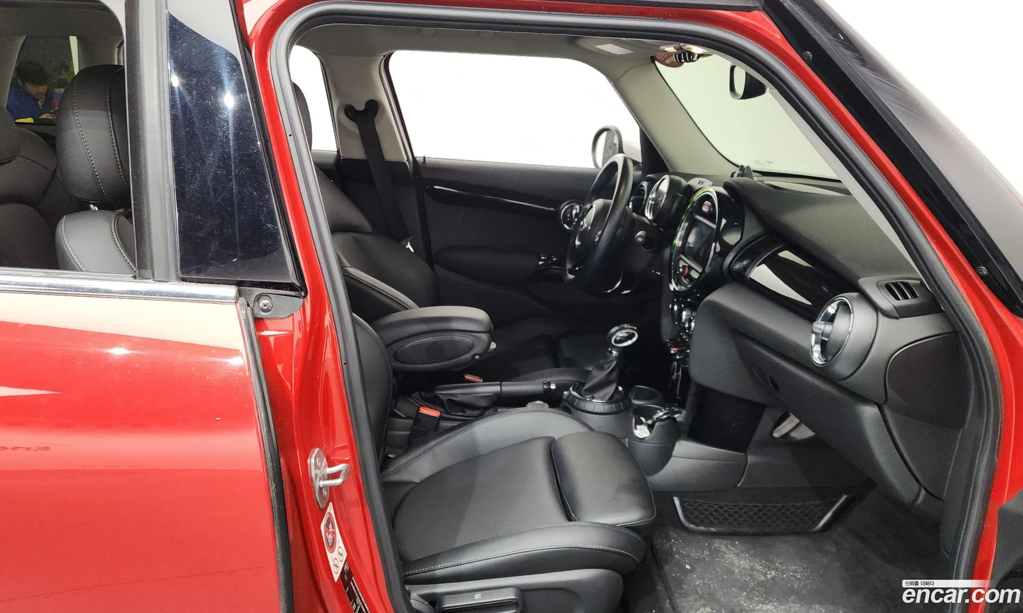 Mini Cooper D 2015 WMWXT3100G2C94813 — 7