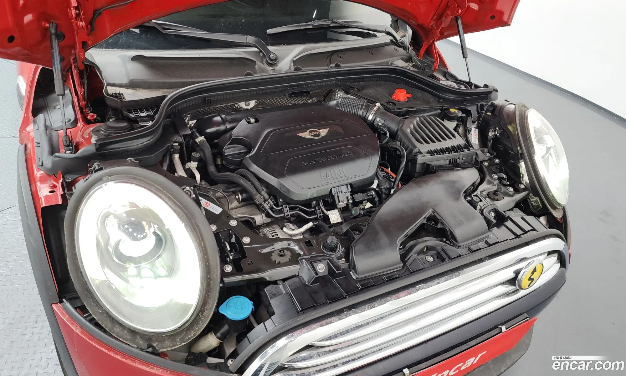 Mini Cooper D 2015 WMWXT3100G2C94813 — 14