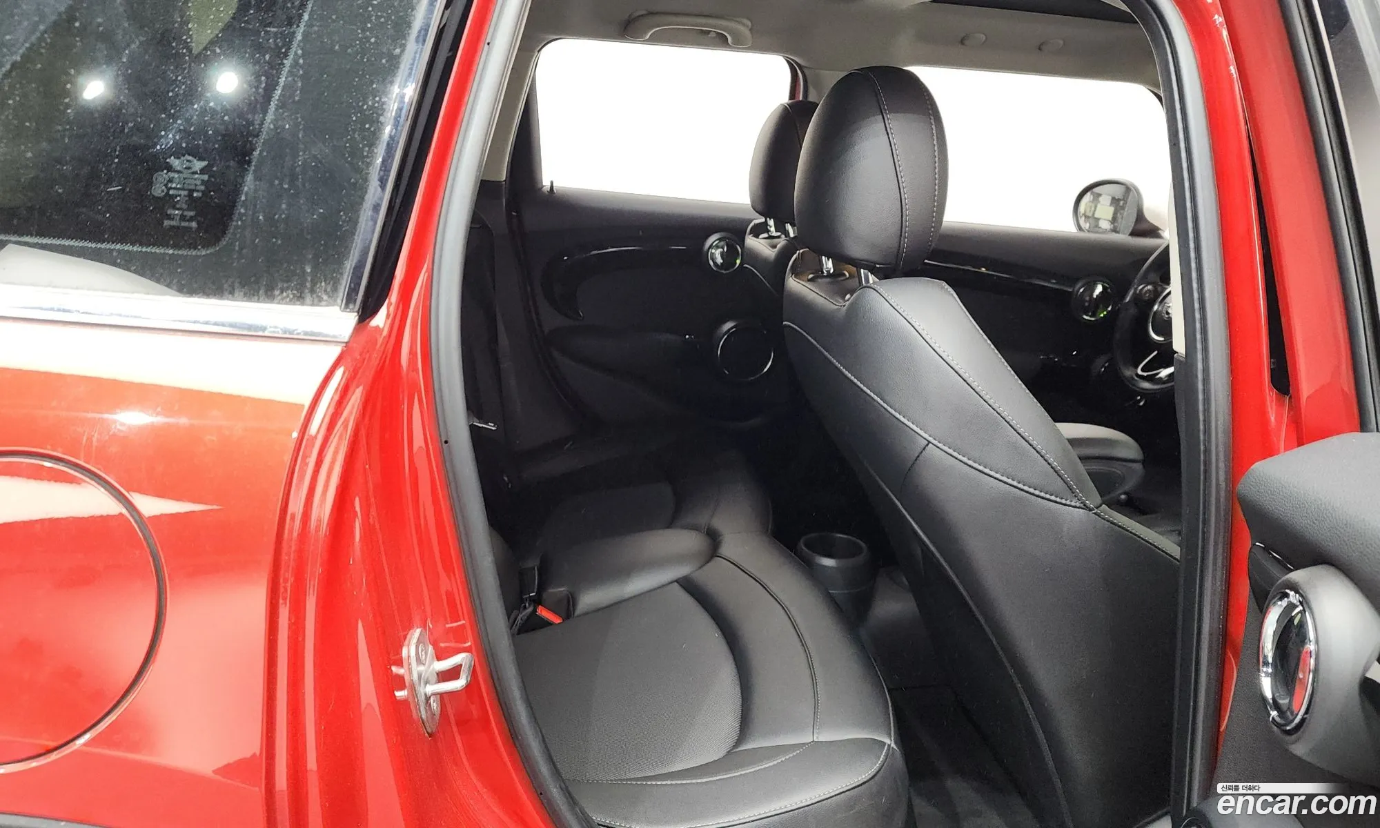 Mini Cooper D 2015 WMWXT3100G2C94813 — 12
