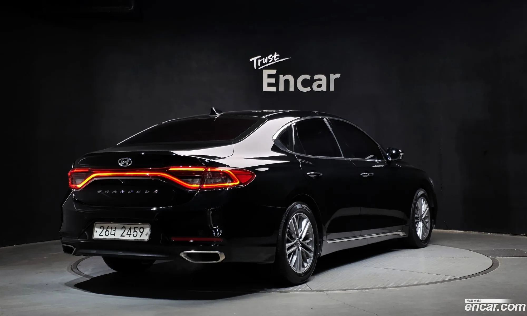 Hyundai Grandeur IG 2017 — 19