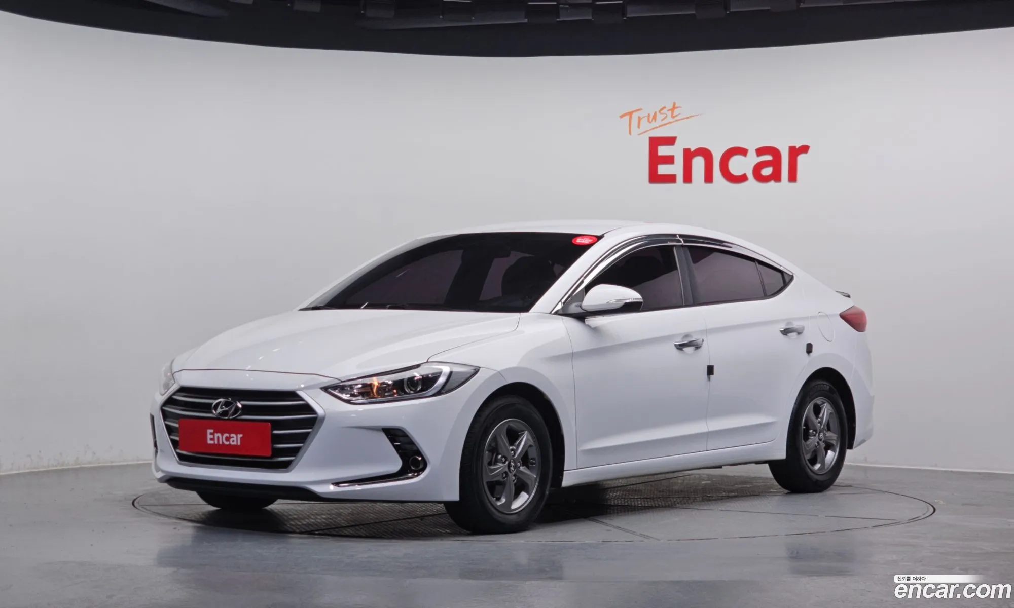 Hyundai Elantra AD 2016 — 4