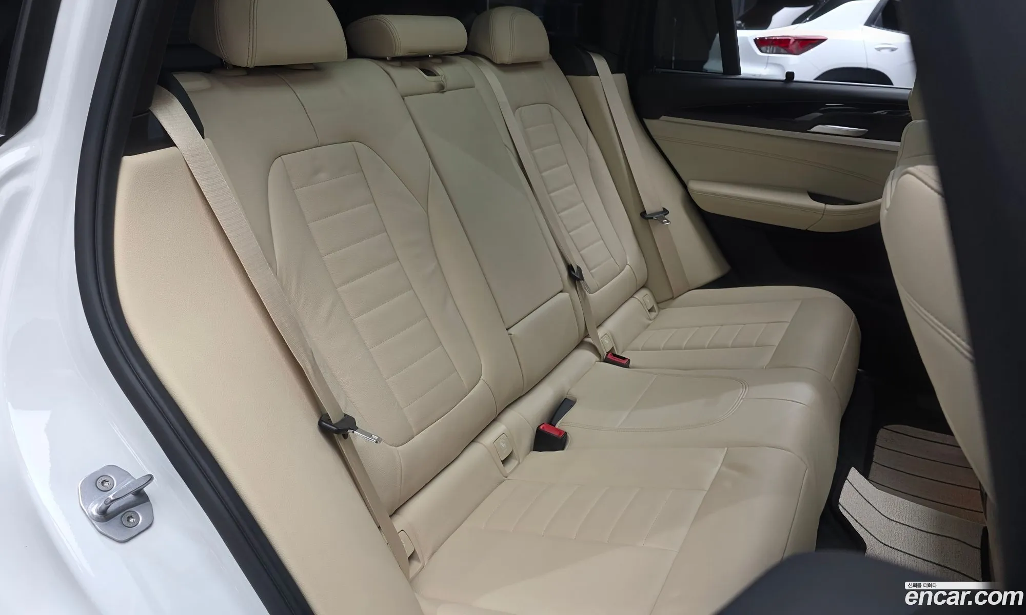 BMW X3 2019 WBATX3102KLF52898 — 7