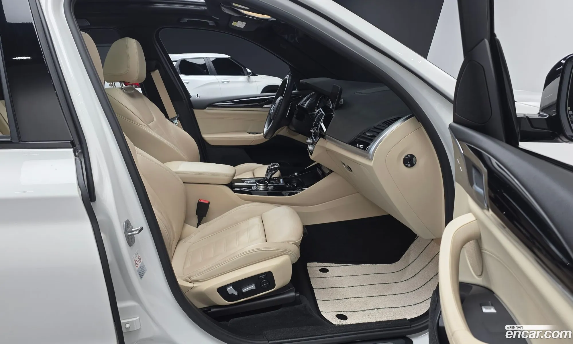 BMW X3 2019 WBATX3102KLF52898 — 9