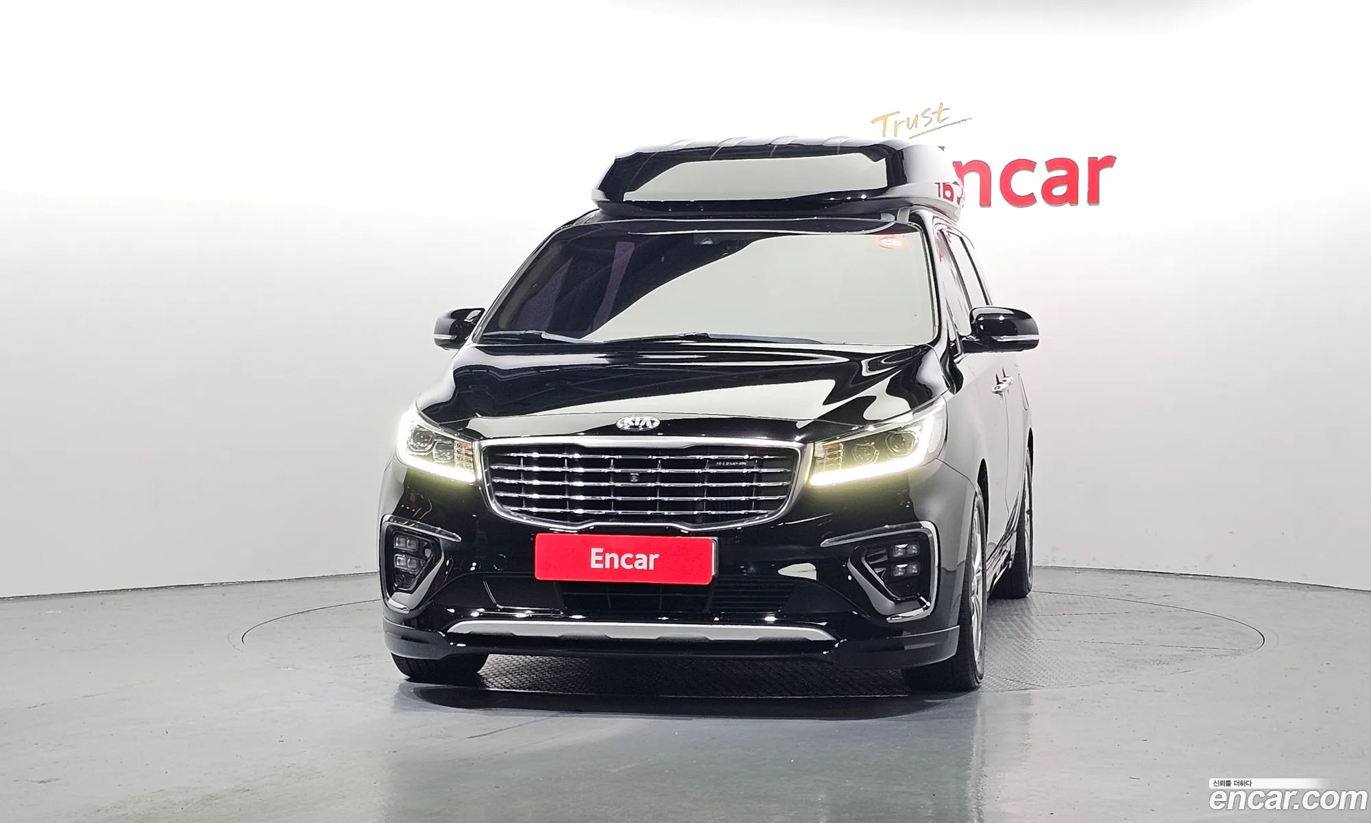 Kia Carnival 2019 KNAME81ABKS576711 — 19