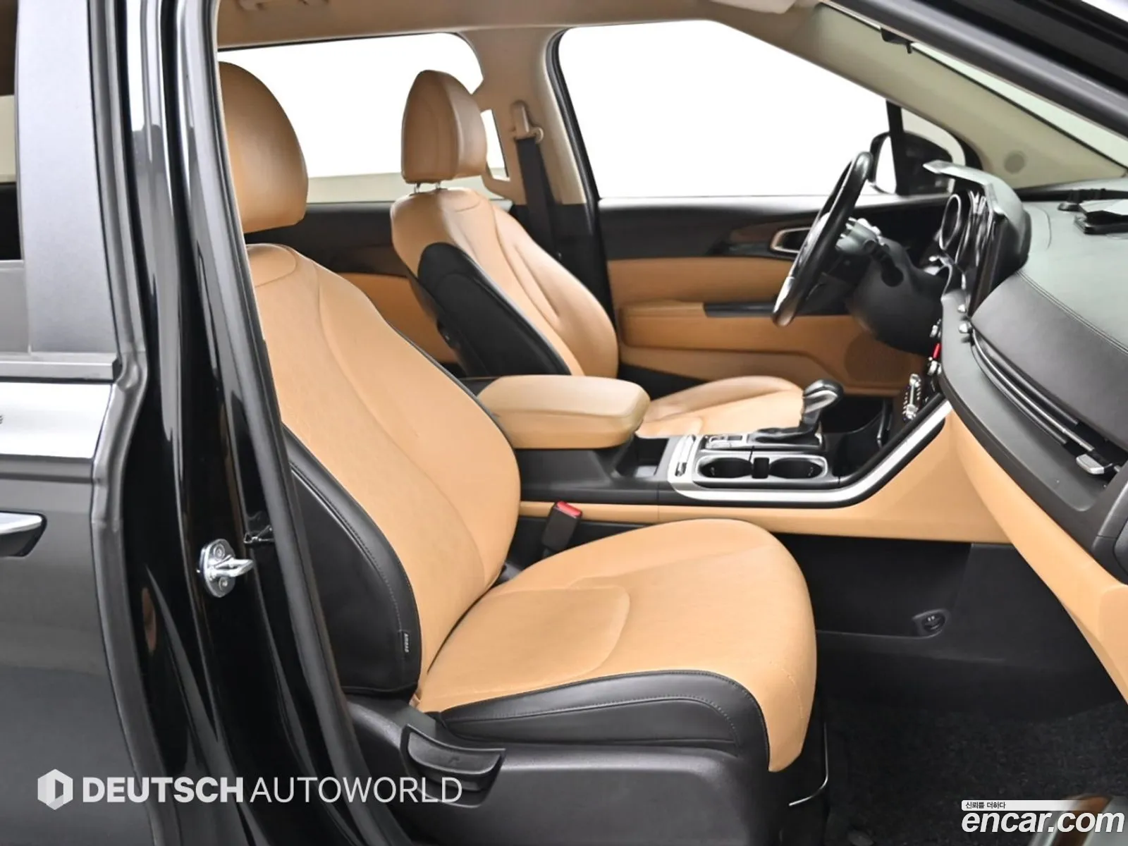 Kia Carnival 2021 — 4
