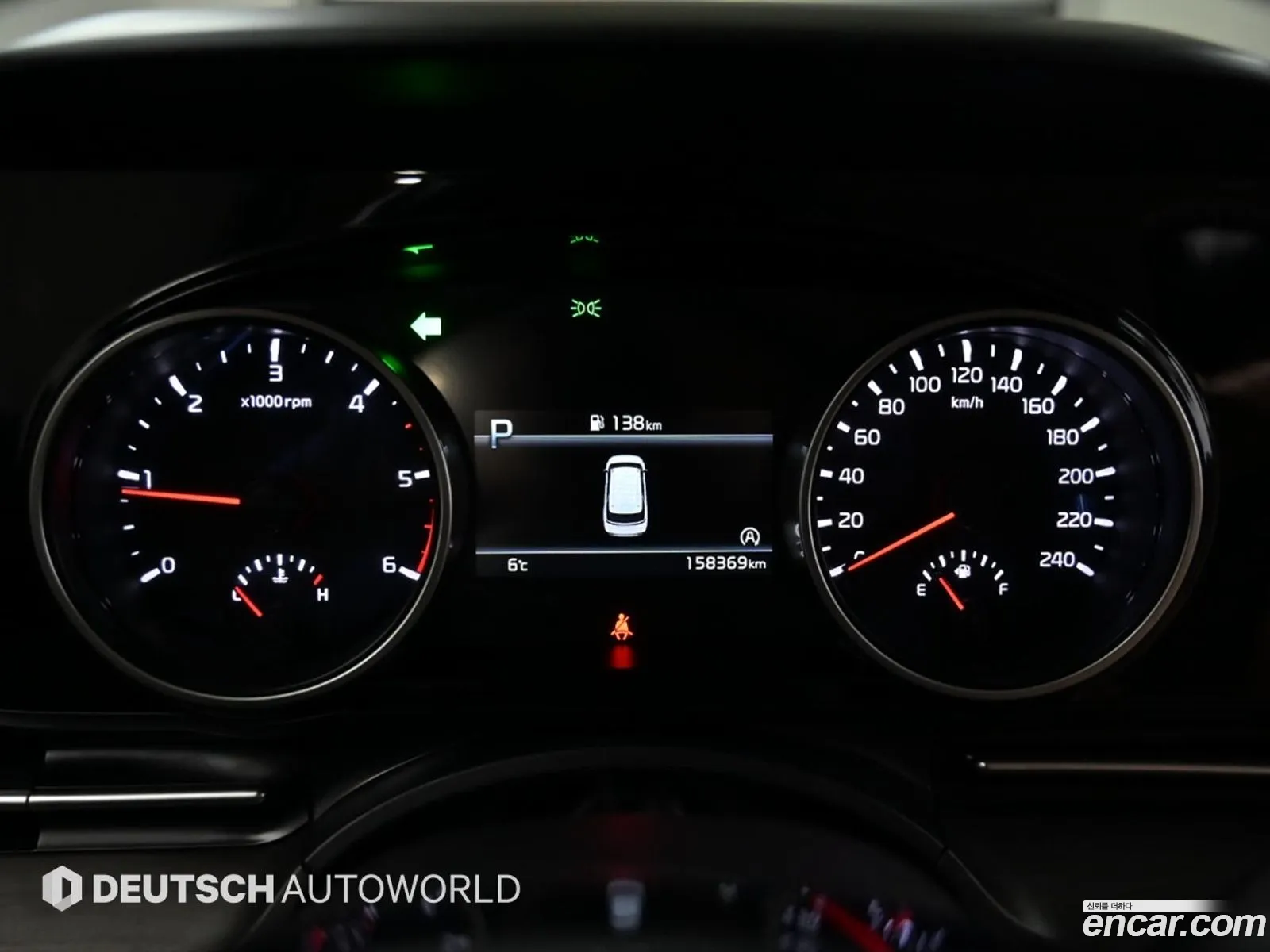Kia Carnival 2021 — 6
