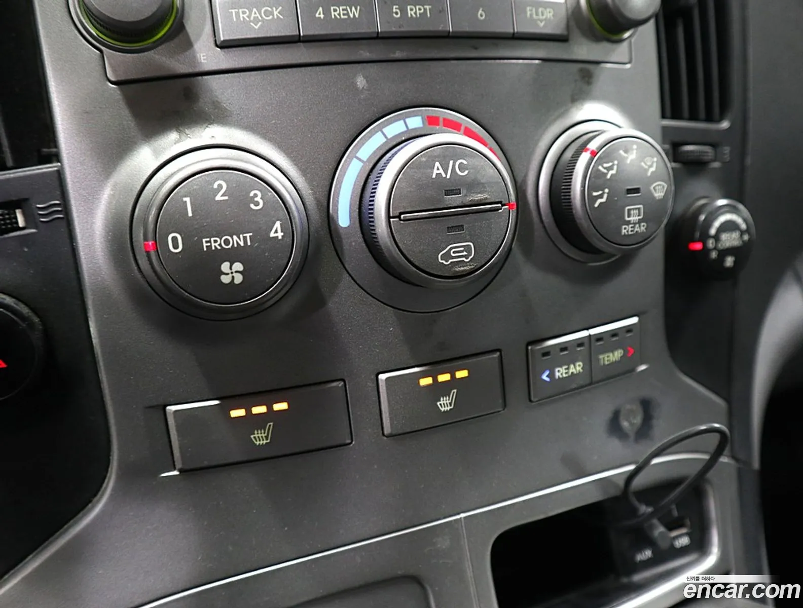 Hyundai Grand Starex 2014 — 15