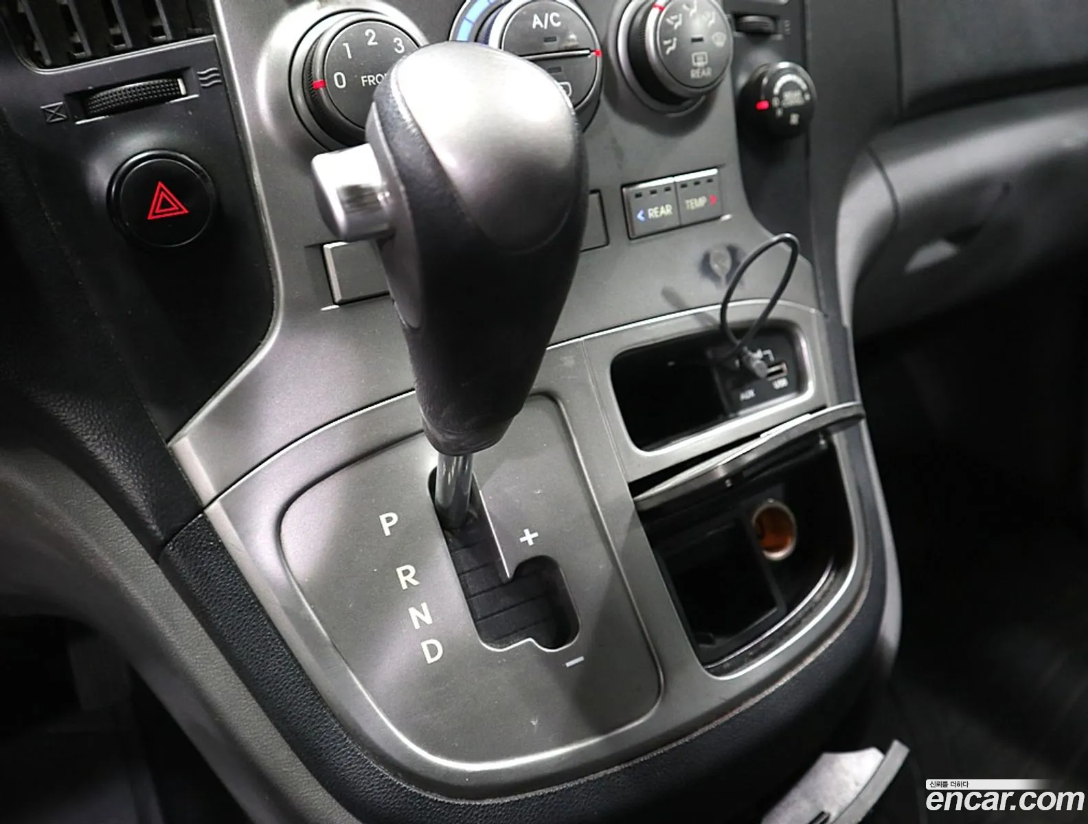 Hyundai Grand Starex 2014 — 7