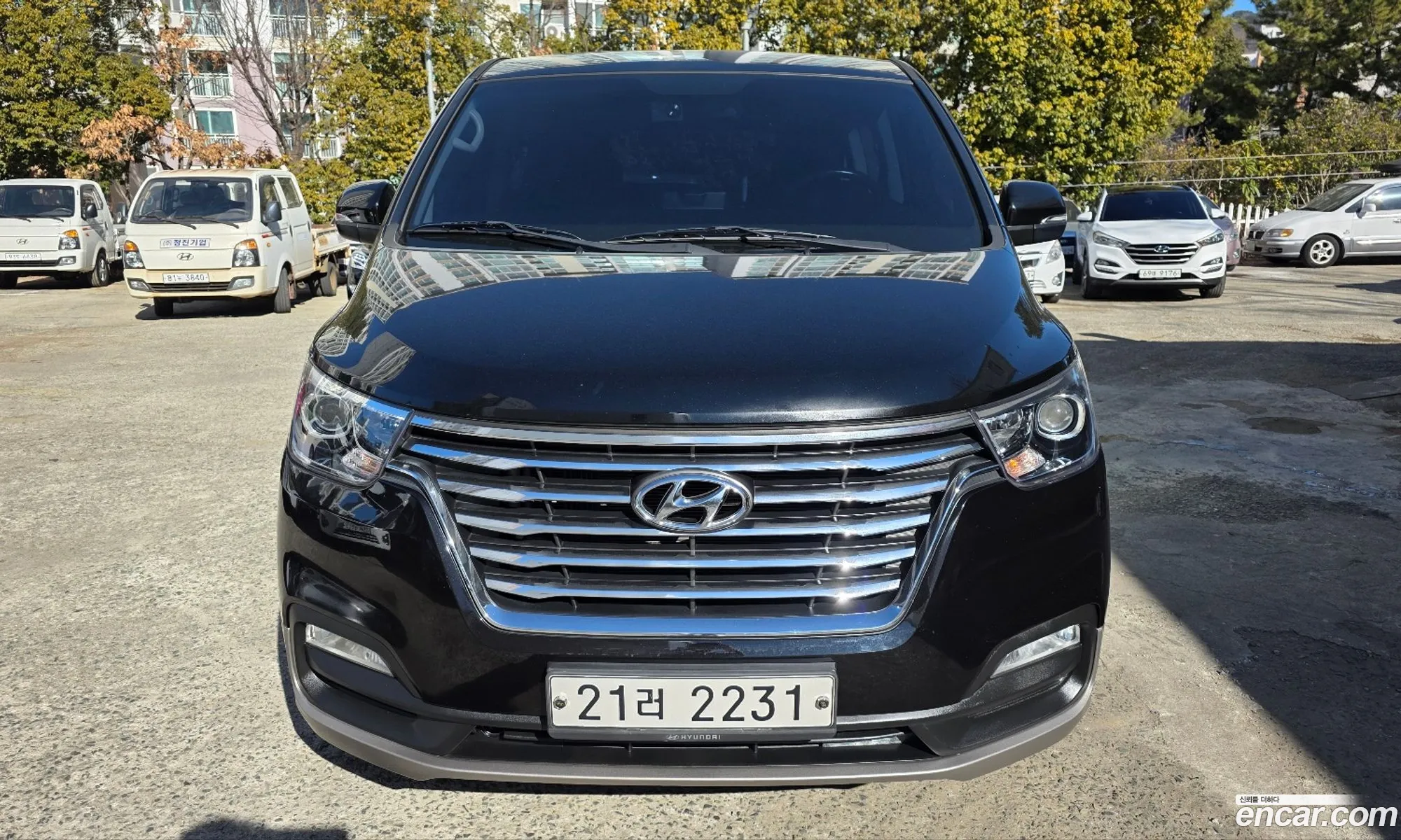 Hyundai Grand Starex 2018 — 16