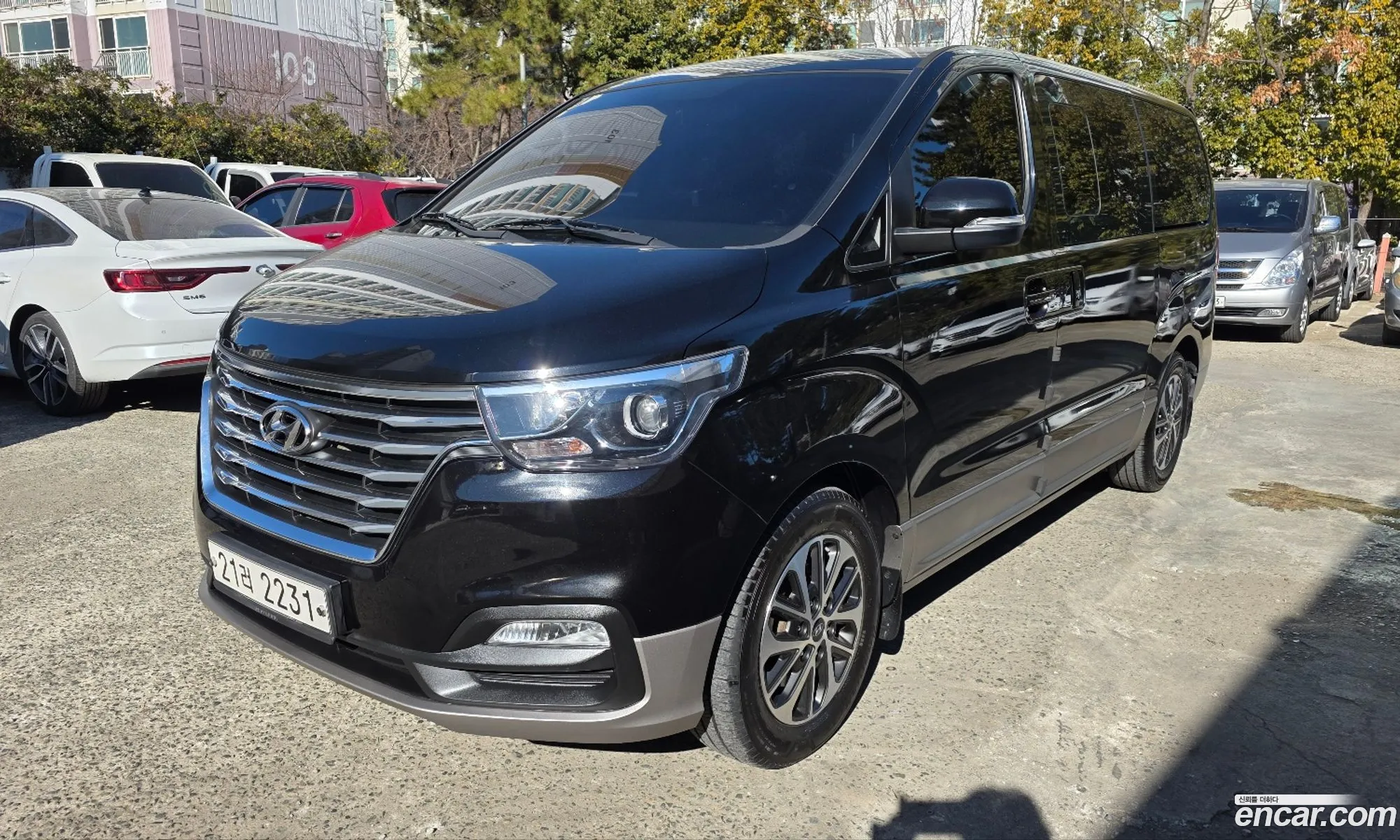 Hyundai Grand Starex 2018 — 13