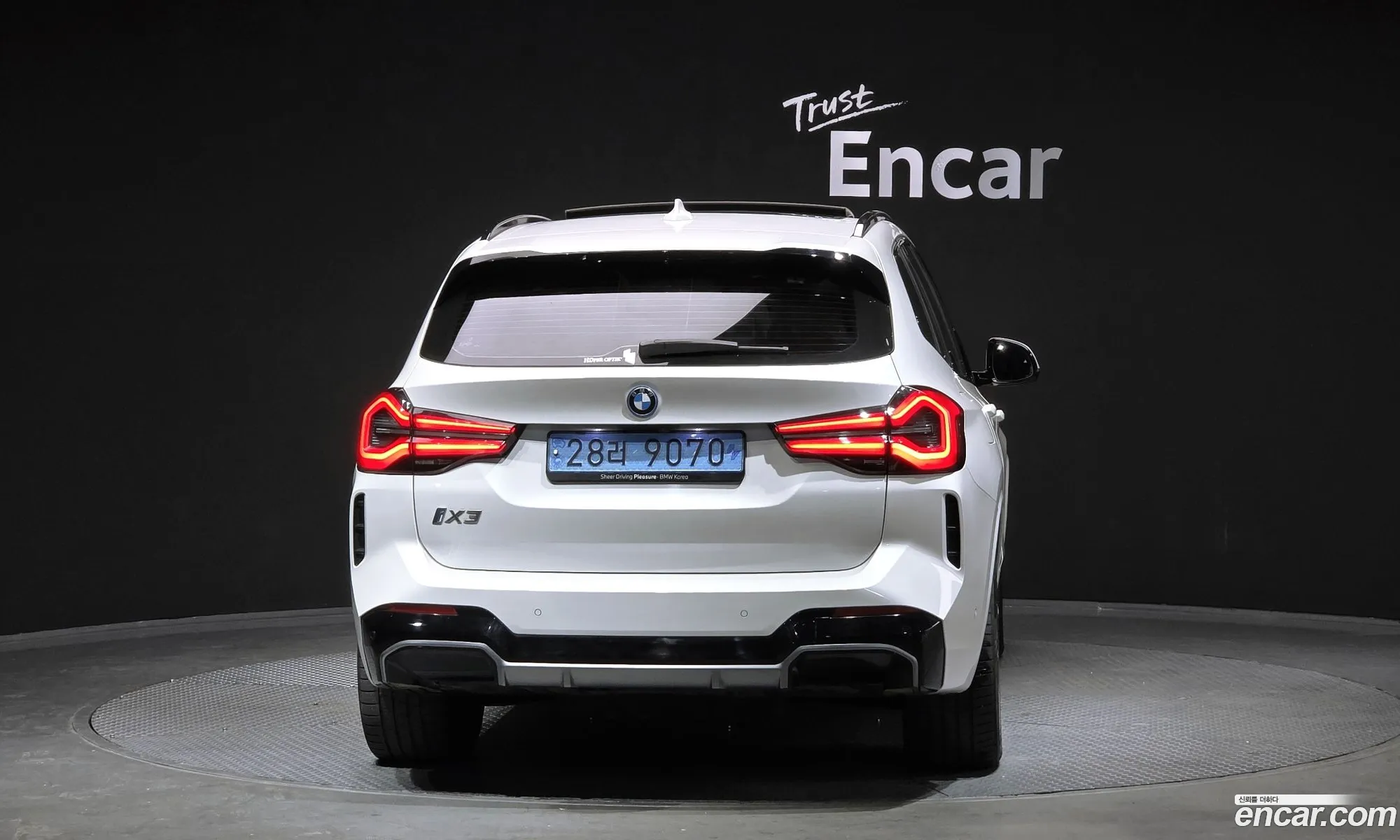 BMW iX3 2024 WBY41DU04RSE63777 — 8