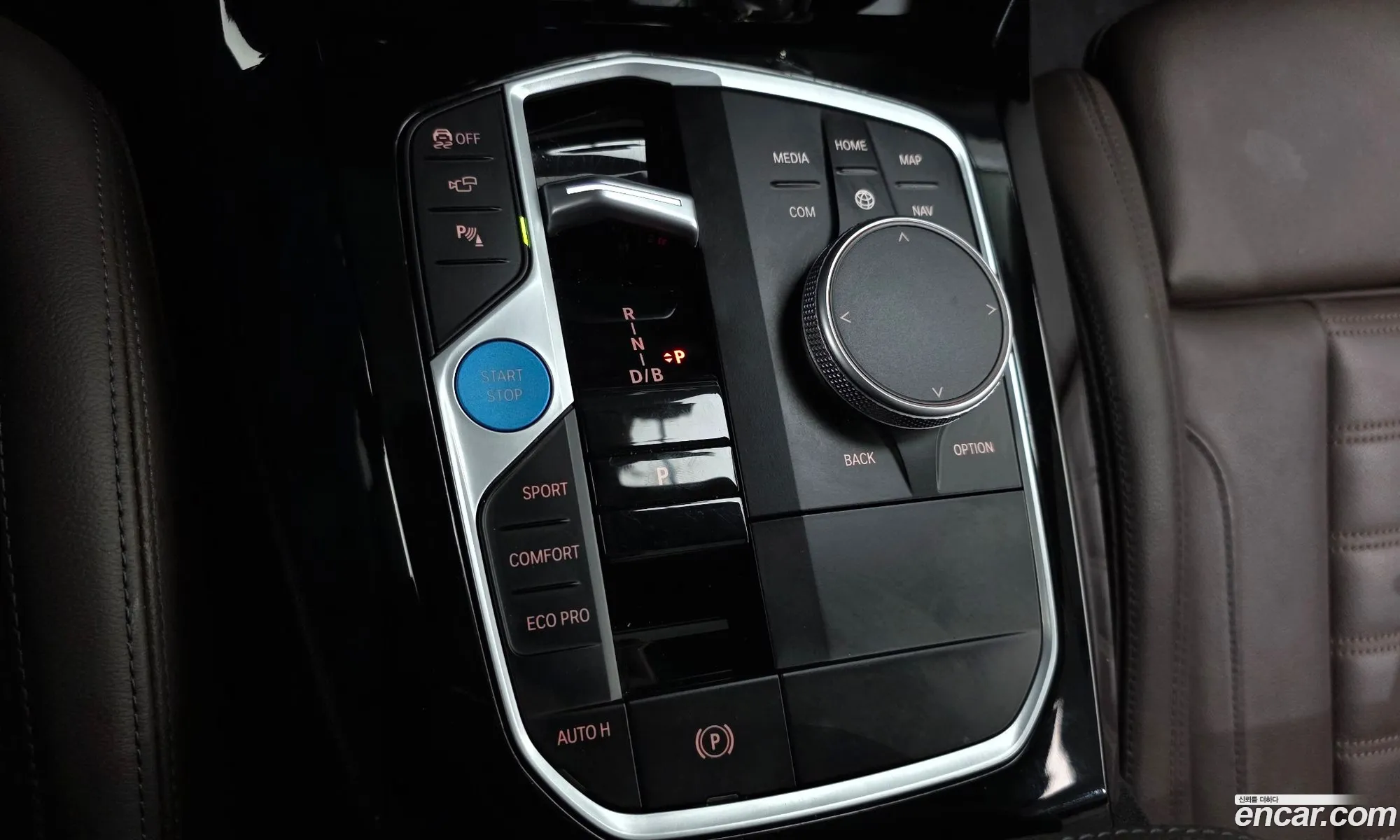 BMW iX3 2024 WBY41DU04RSE63777 — 11