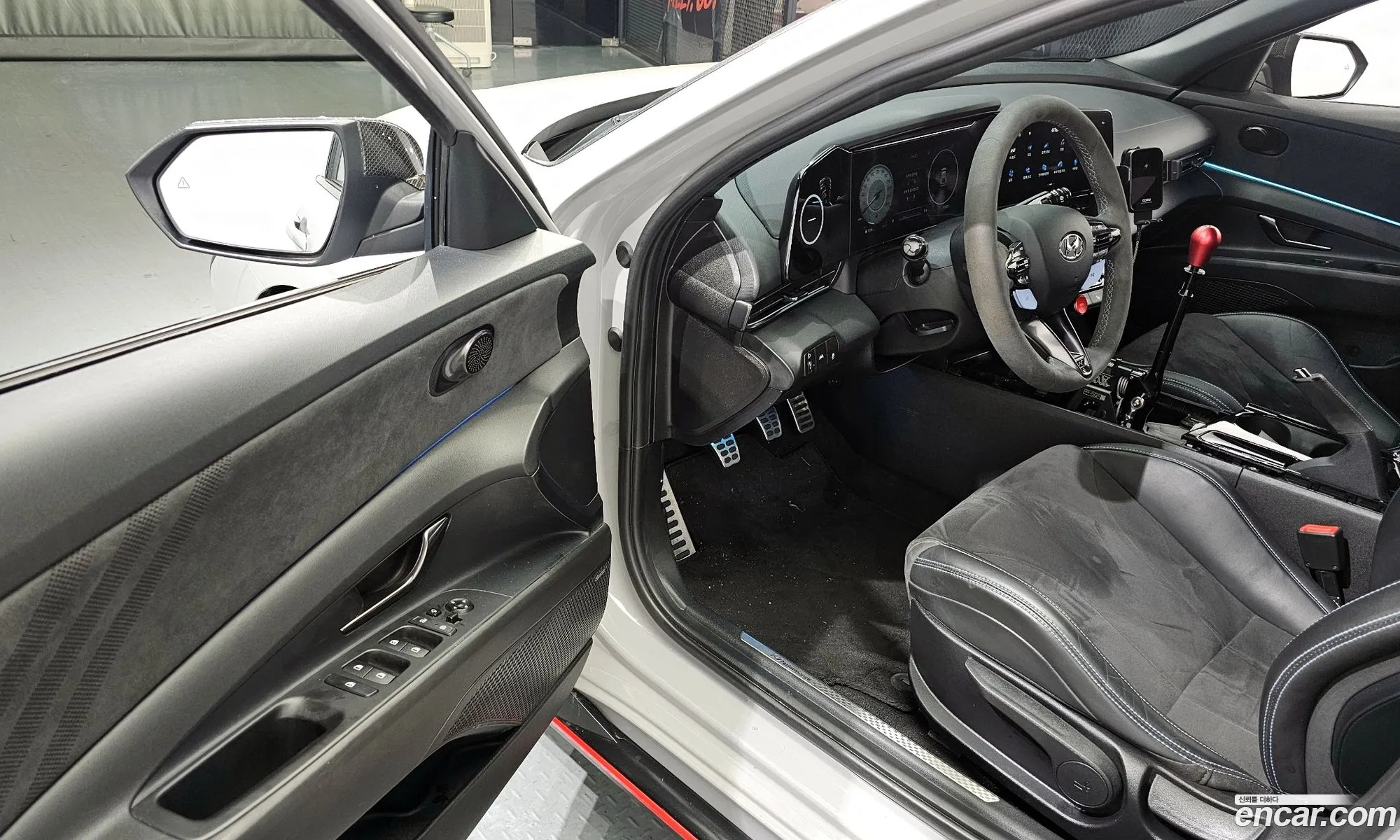 Hyundai Elantra 2021 — 18