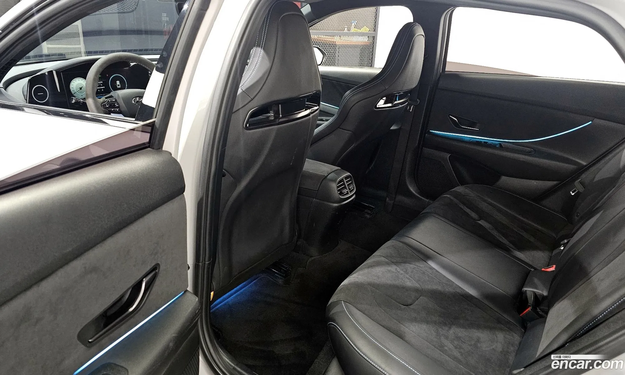 Hyundai Elantra 2021 — 4
