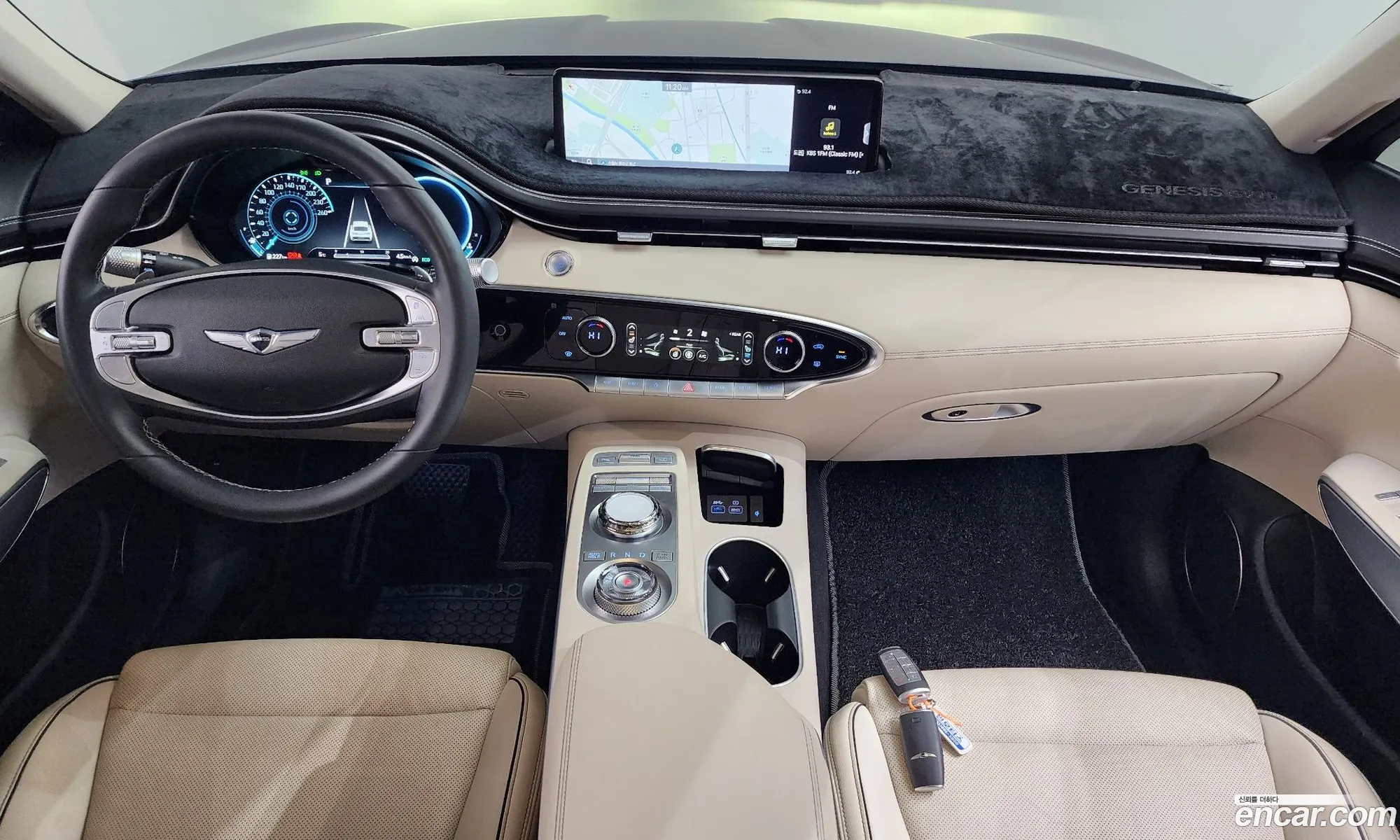 Genesis GV70 2022 — 12