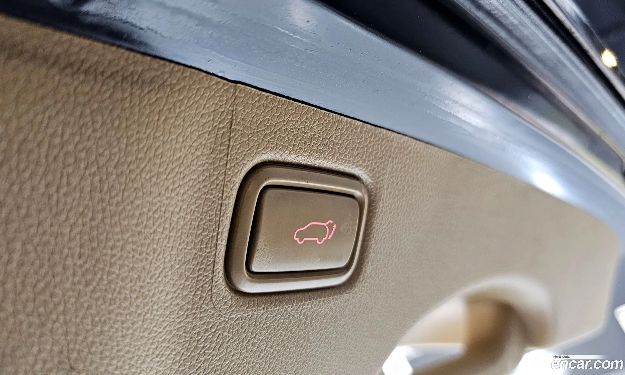 Kia Carnival 2016 — 9