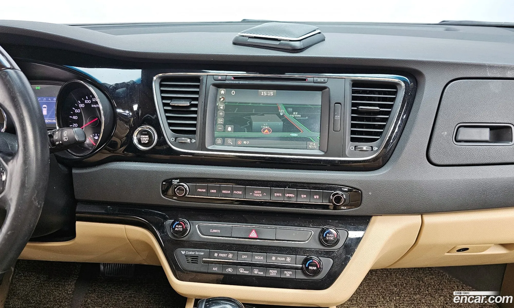 Kia Carnival 2016 — 2