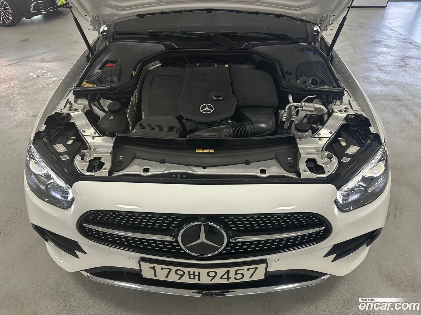Mercedes-Benz E-Class W213 2023 — 14