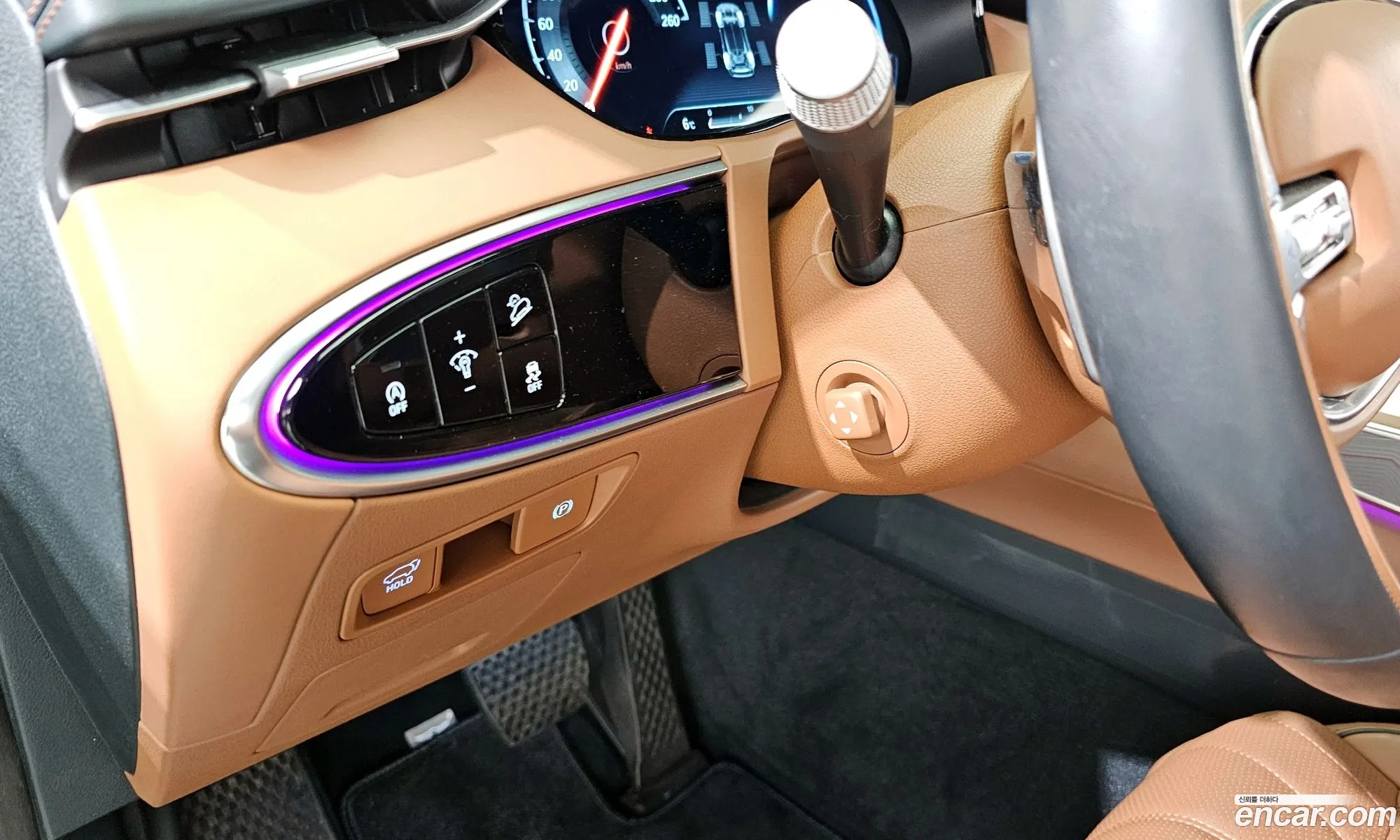 Genesis GV70 2022 — 4
