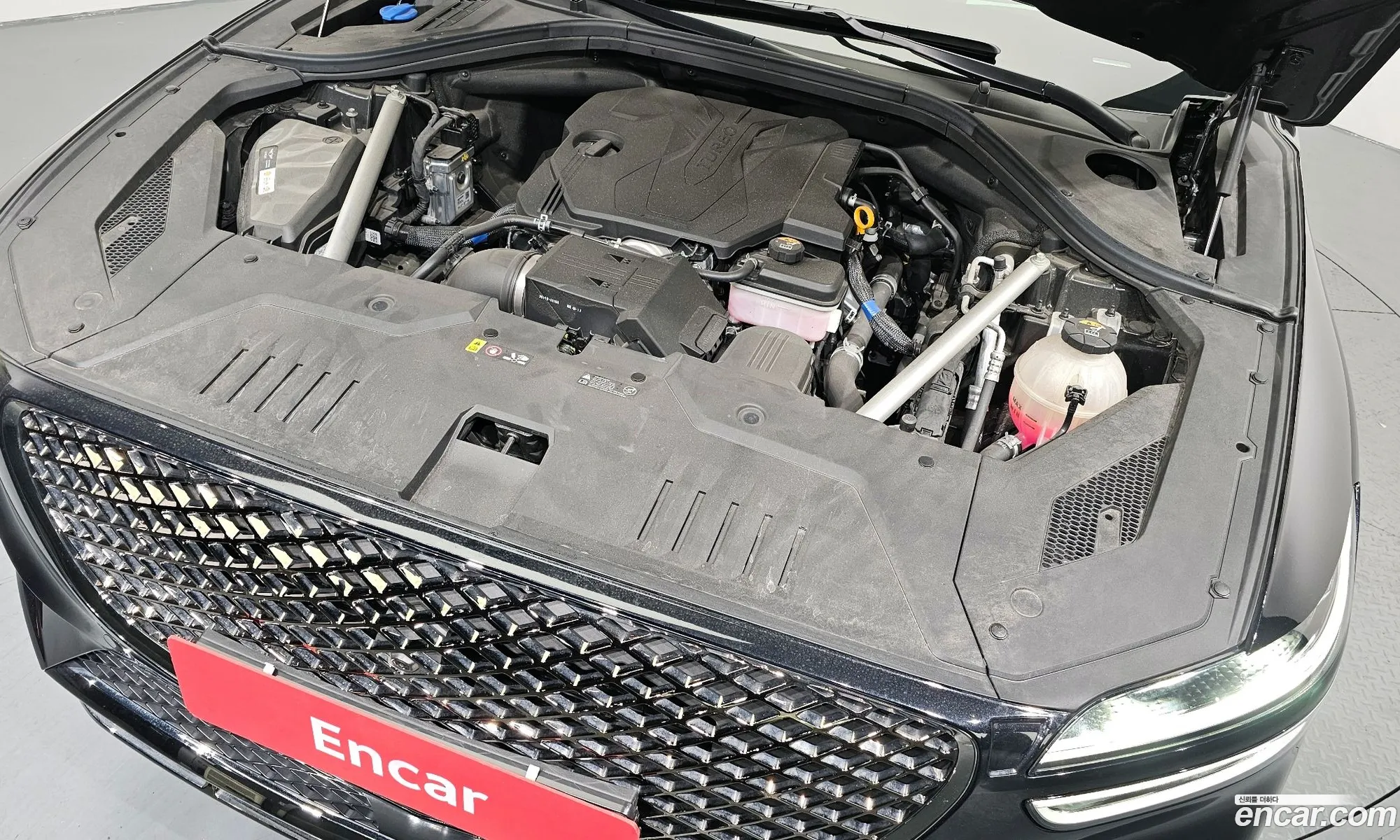 Genesis GV70 2022 — 13