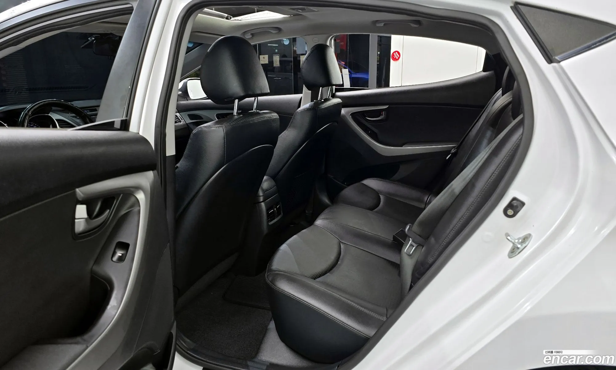 Hyundai Elantra 2014 — 18