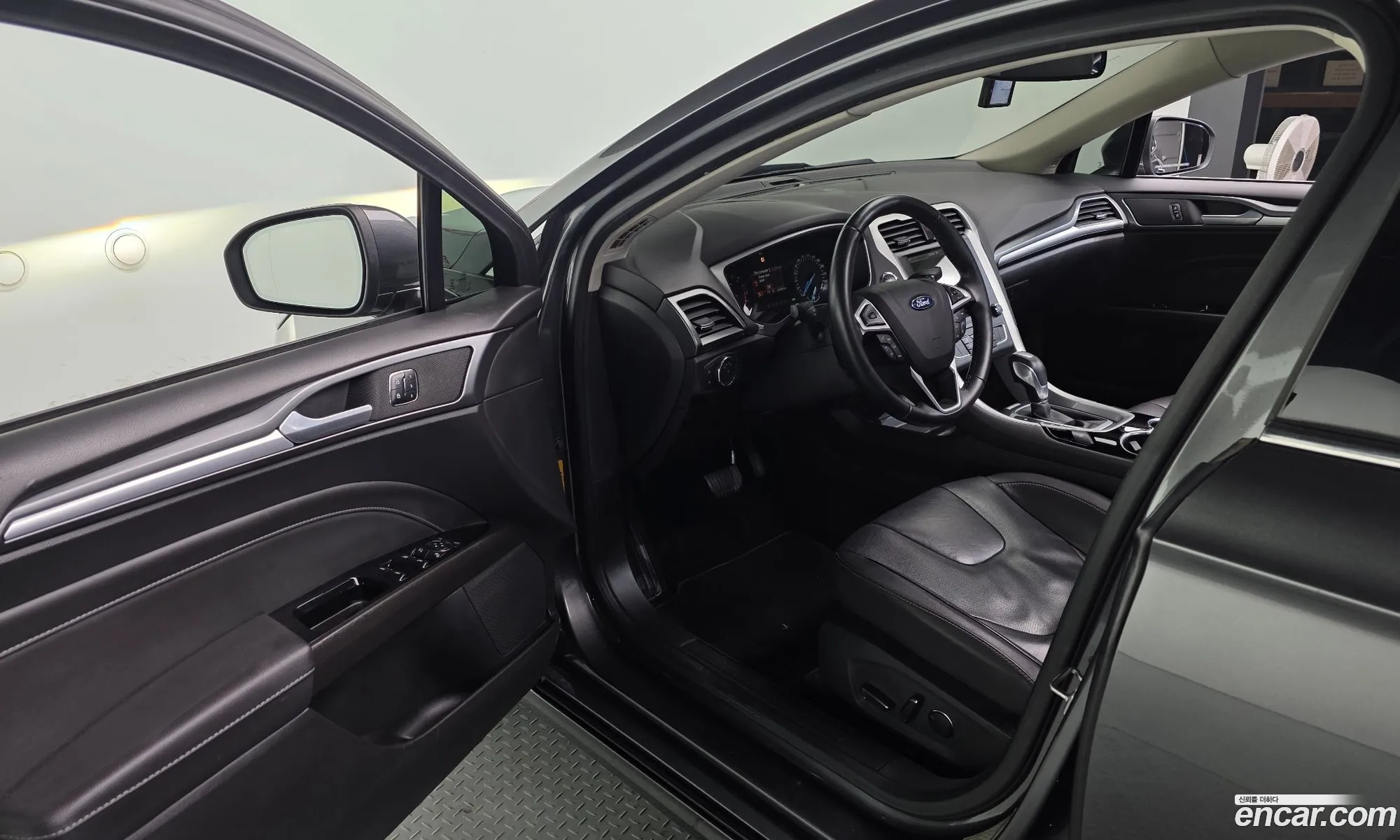 Ford Mondeo 2015 WF0DXXWPCFFS87339 — 12