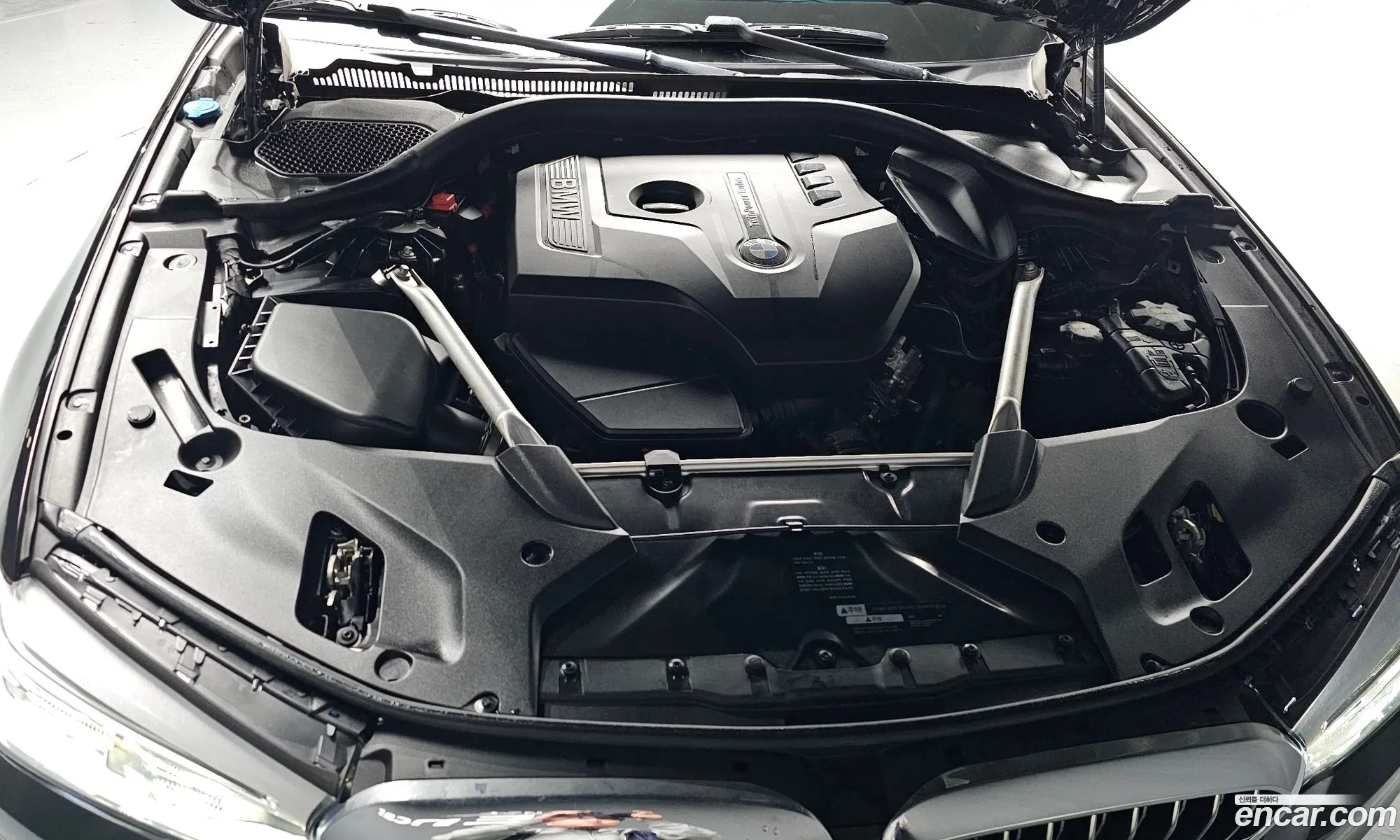 BMW 5 Series 2019 WBAJD3102KWW49837 — 15