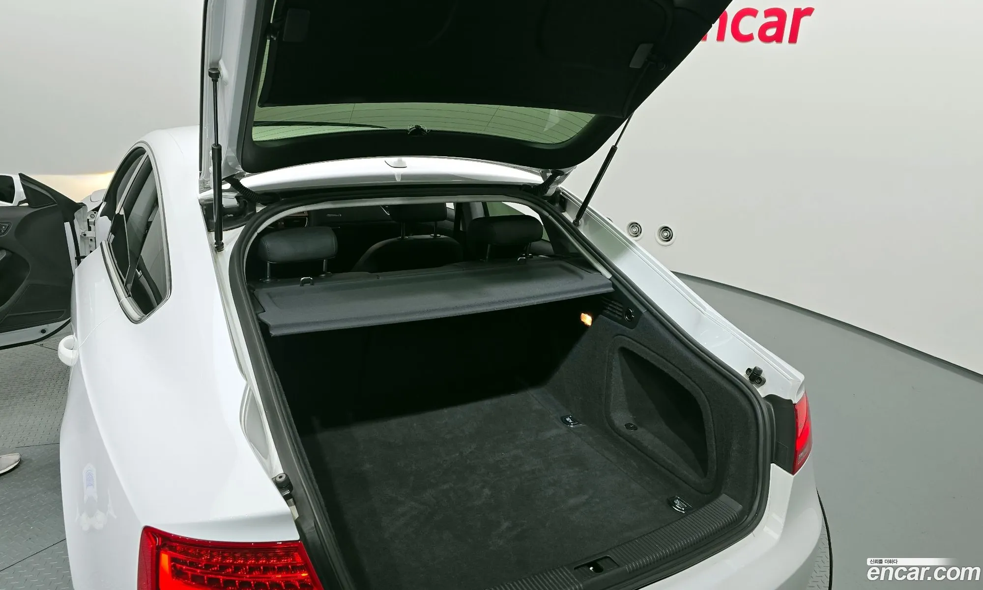 Audi A5 2014 WAUZZZ8T1FA013548 — 18