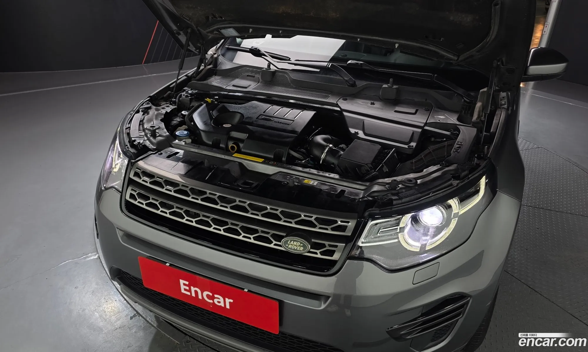 Land Rover Discovery Sport 2017 — 18