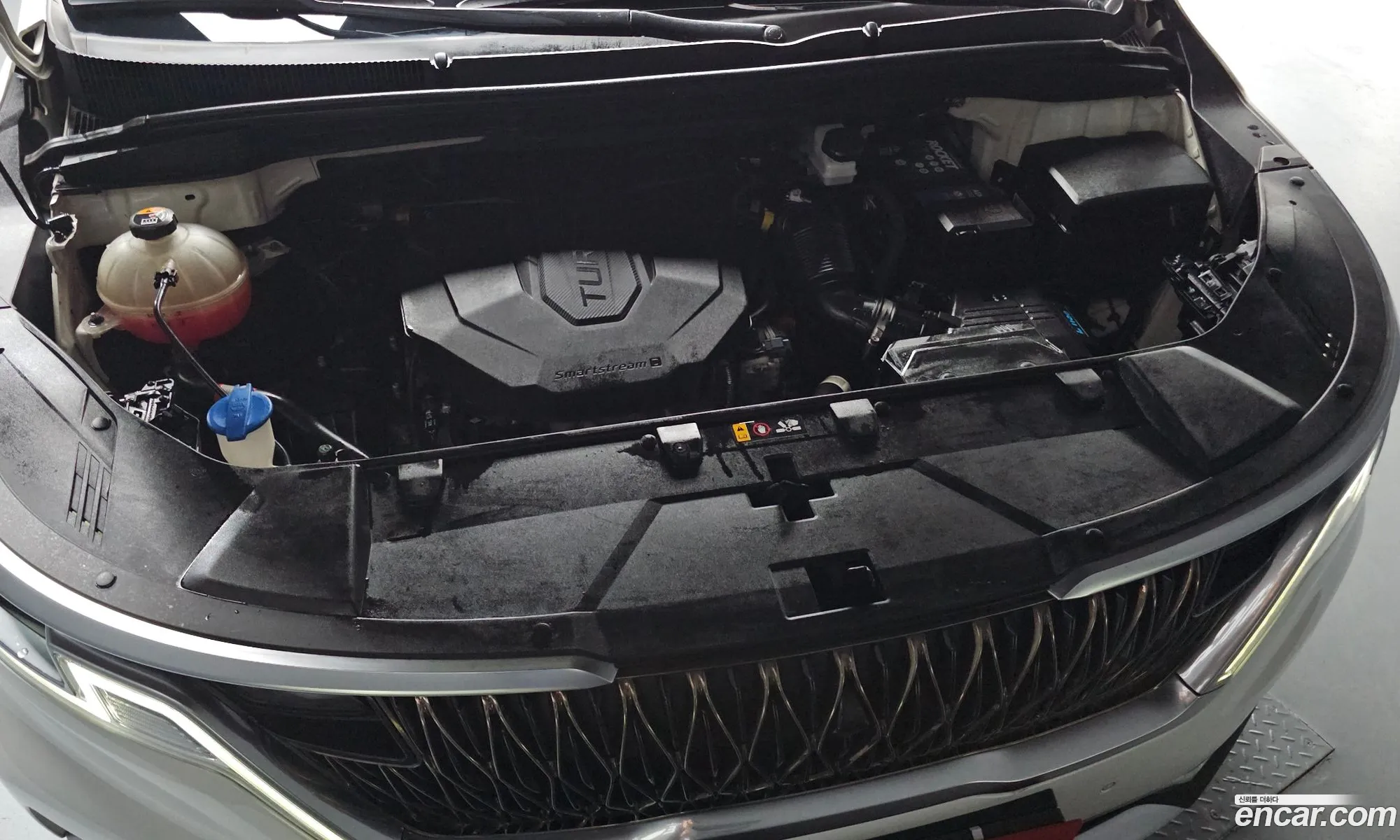 Kia Carnival 2021 — 2