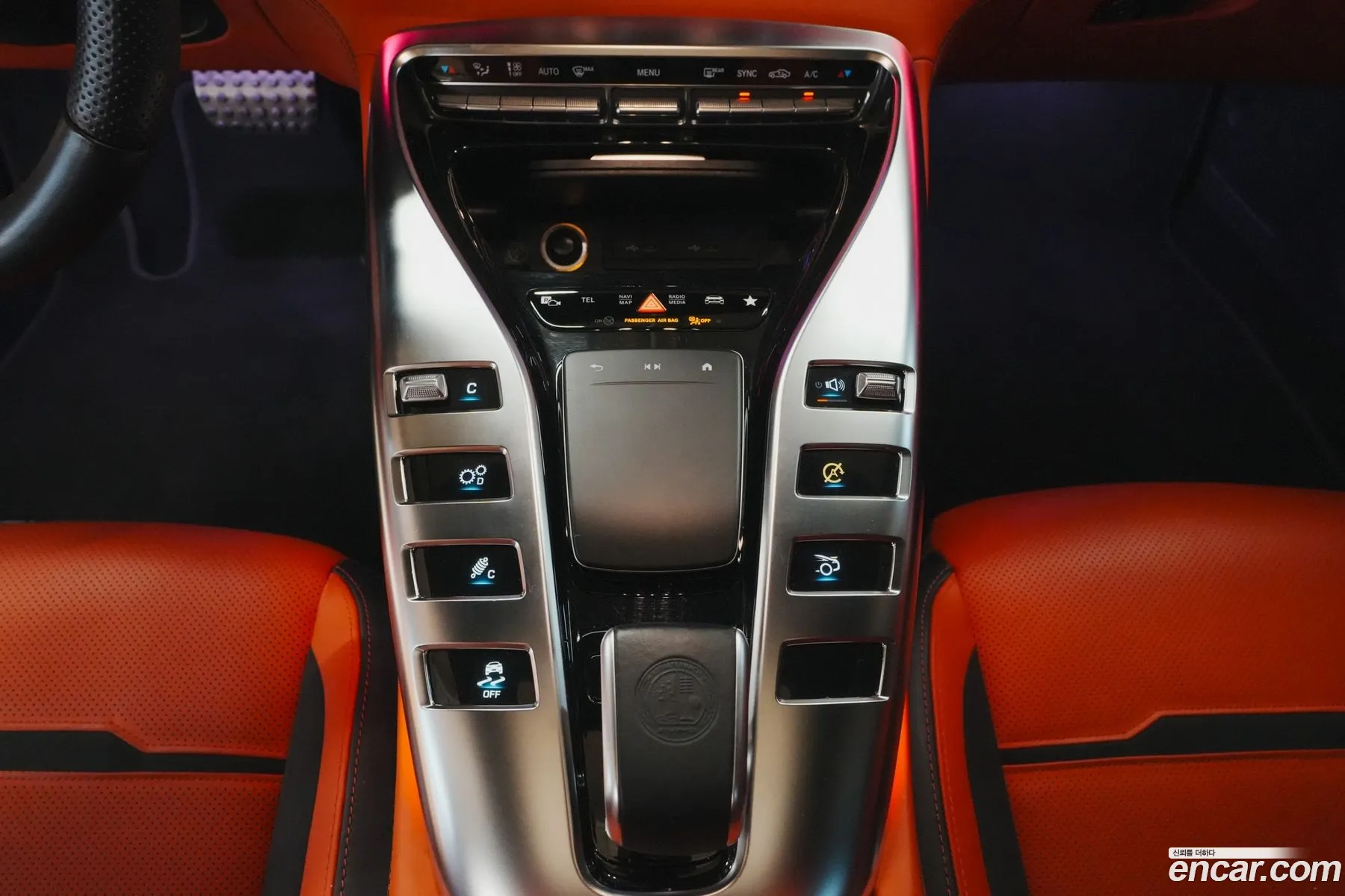 Mercedes-Benz AMG GT 2021 — 6