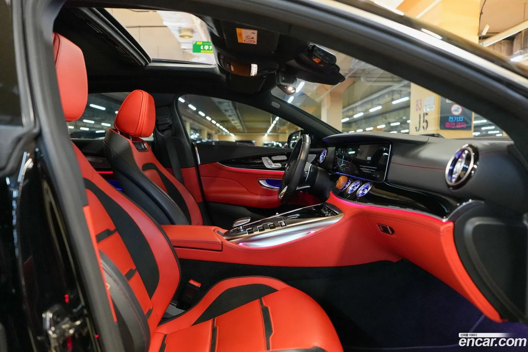 Mercedes-Benz AMG GT 2021 — 15
