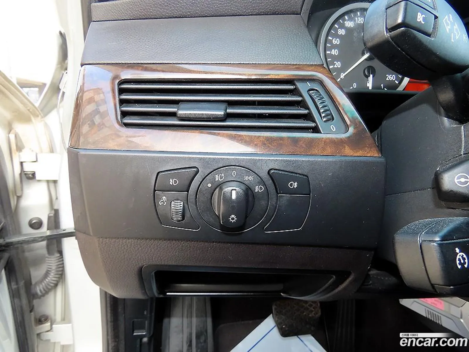 BMW 5 Series 2003 — 3